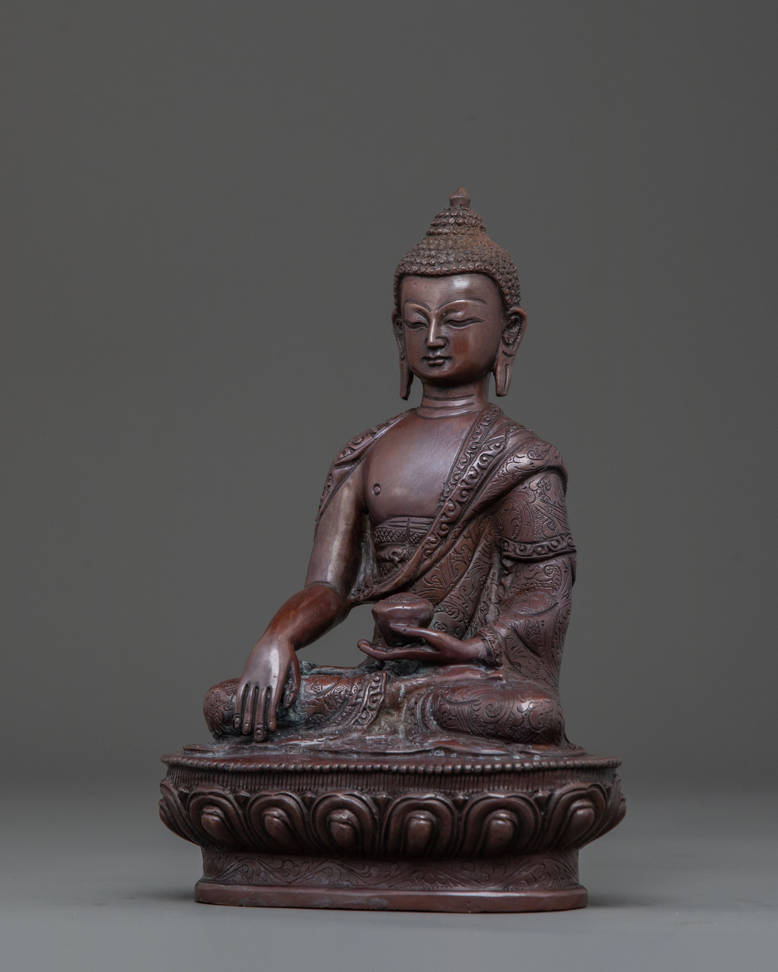 Shakyamuni Buddha Statue | Serene Meditation Figurine