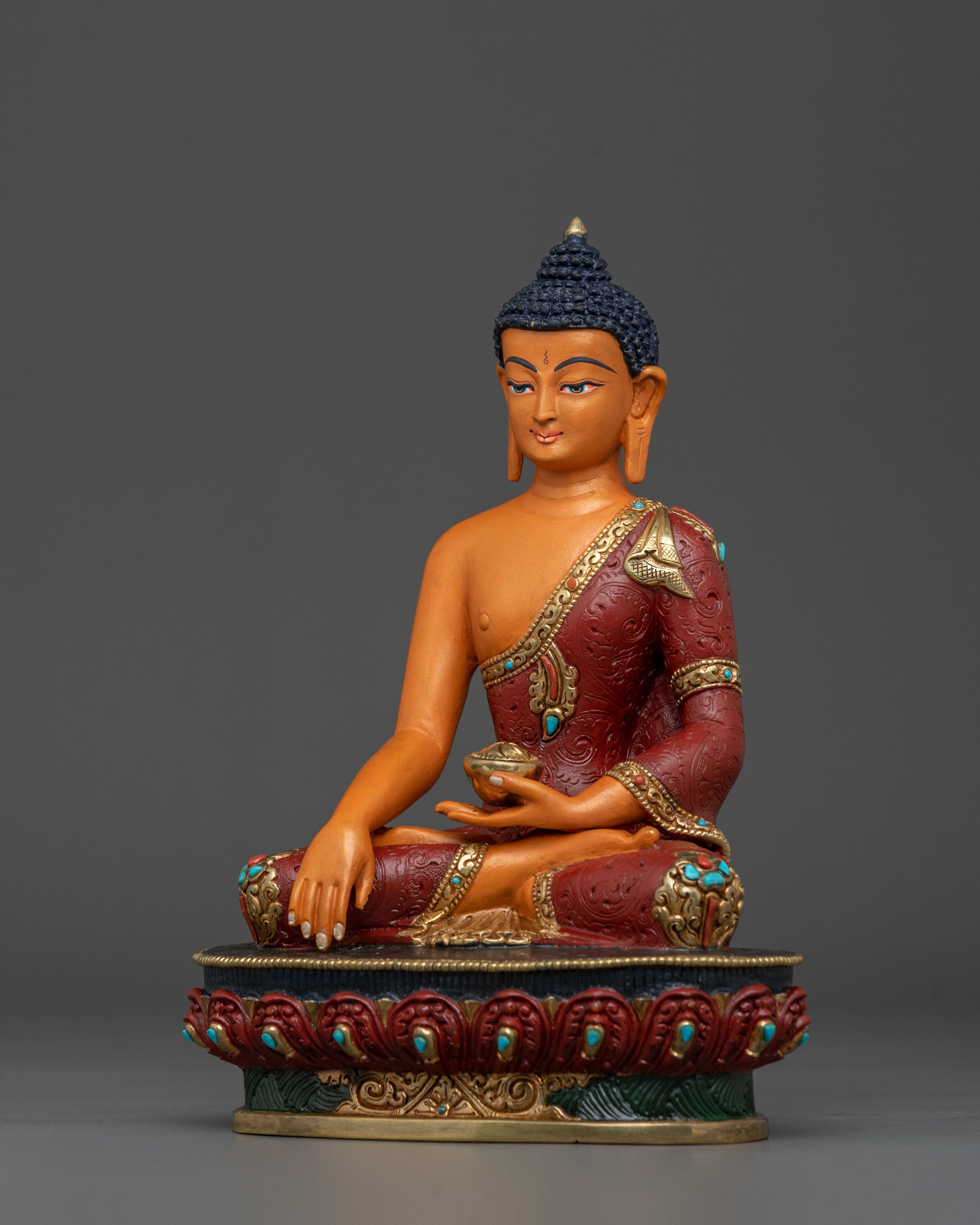 Monarch Shakyamuni Buddha Statue | Home Decor