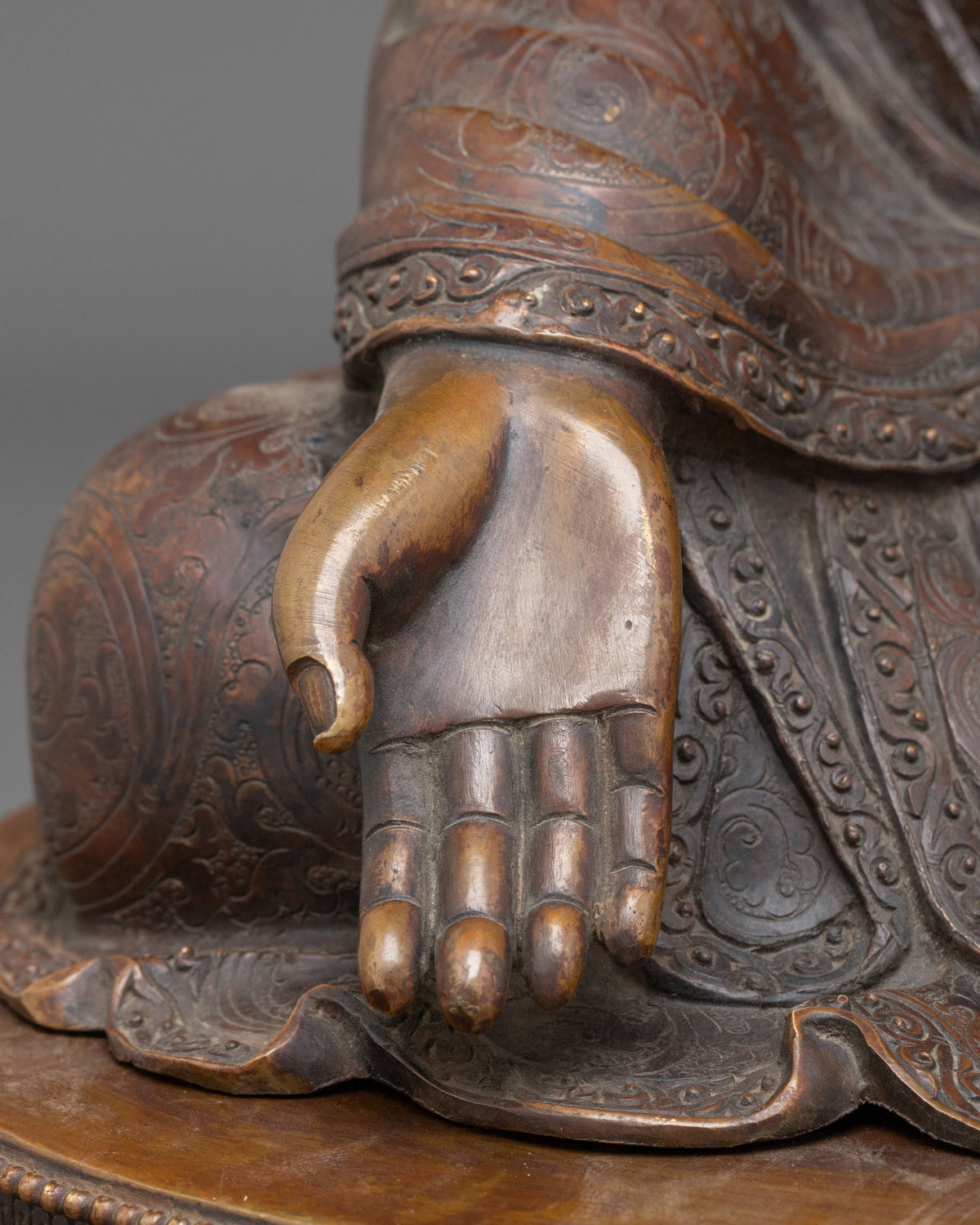 Siddhartha Gautama Handmade Statue | Oxidized Copper Sculpture