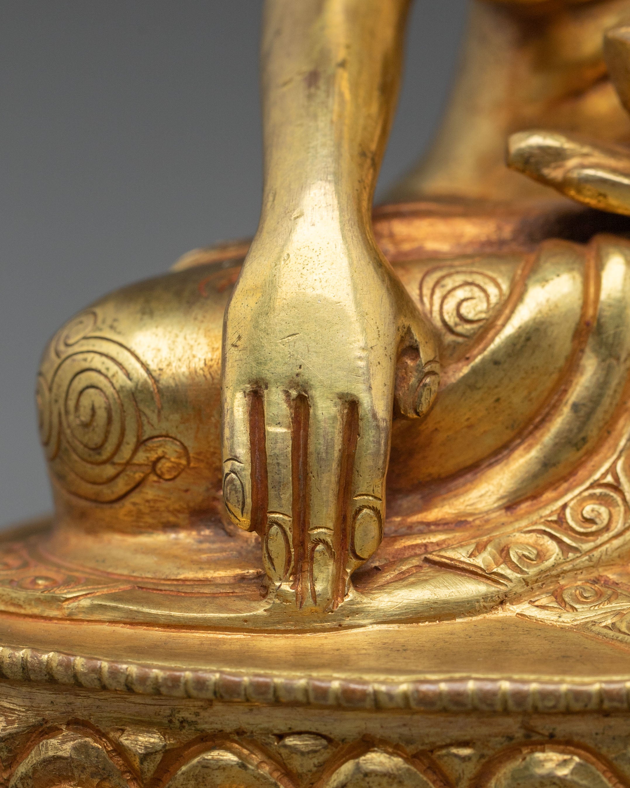 Shakyamuni Buddha Figurine | Handcrafted Peaceful Statue