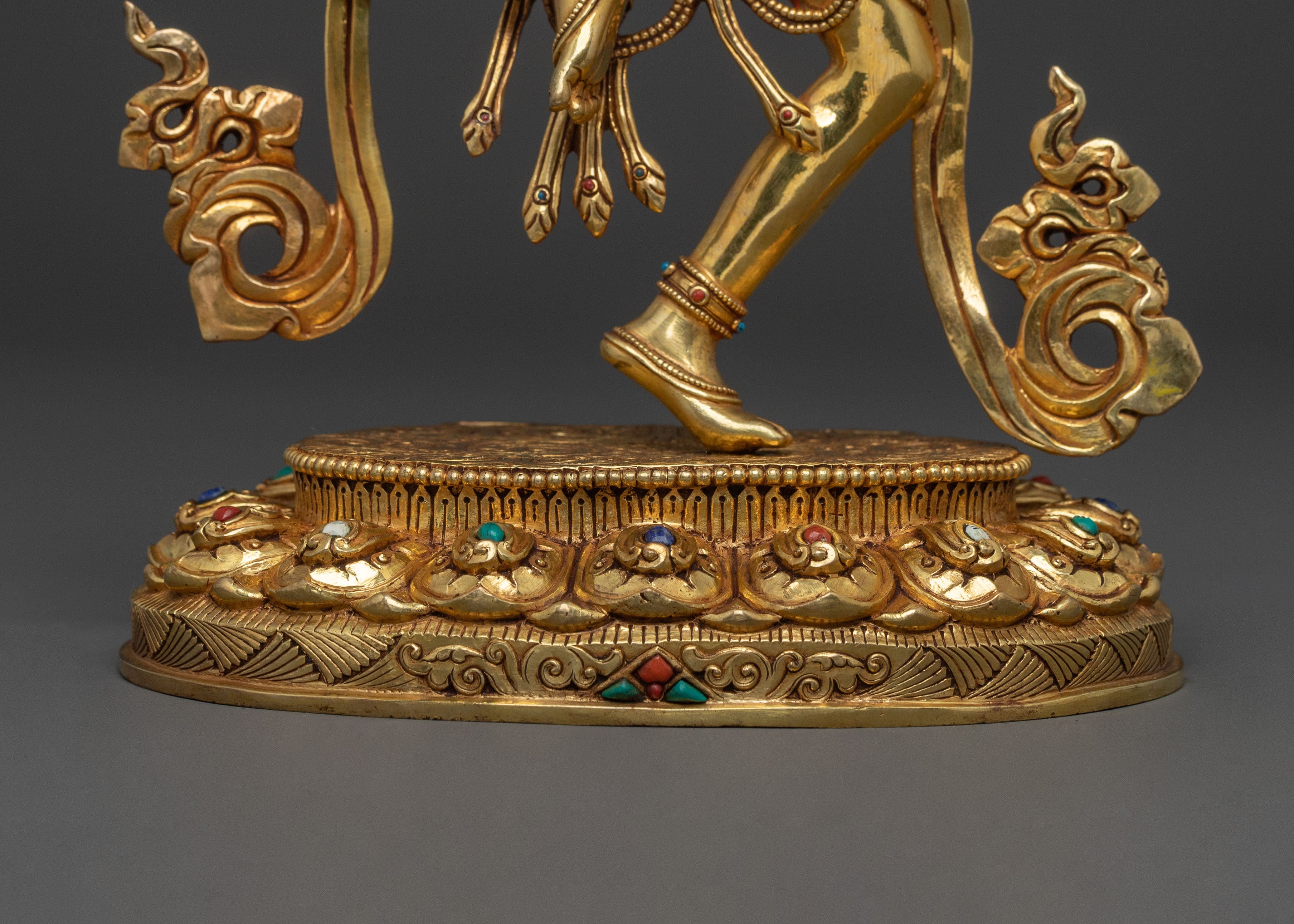 Maching Labdron Statue | 24K Gold Gilded