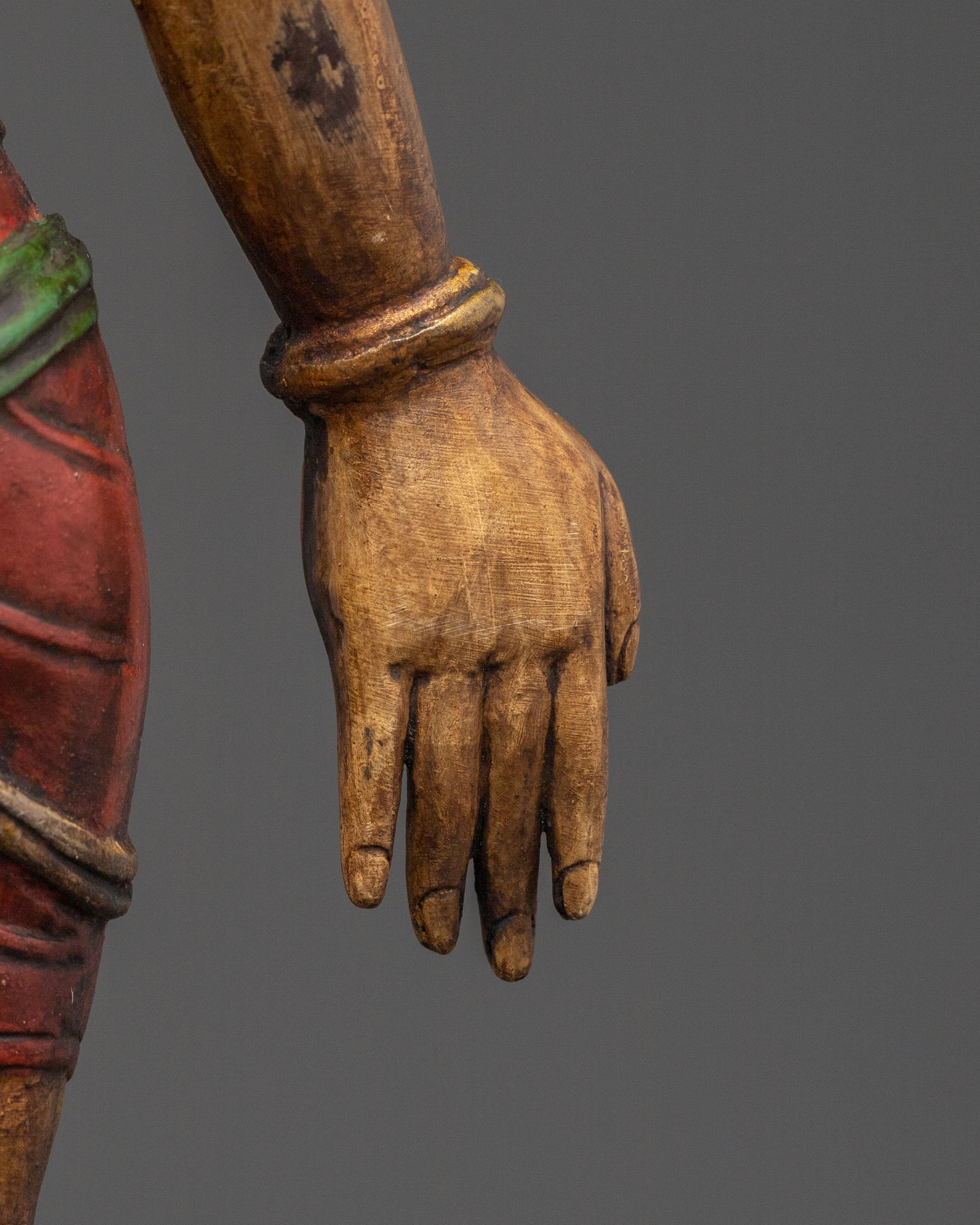 Lokeshwor Tibetan Sacred Statue: Antique Gold and Gemstone Artistry