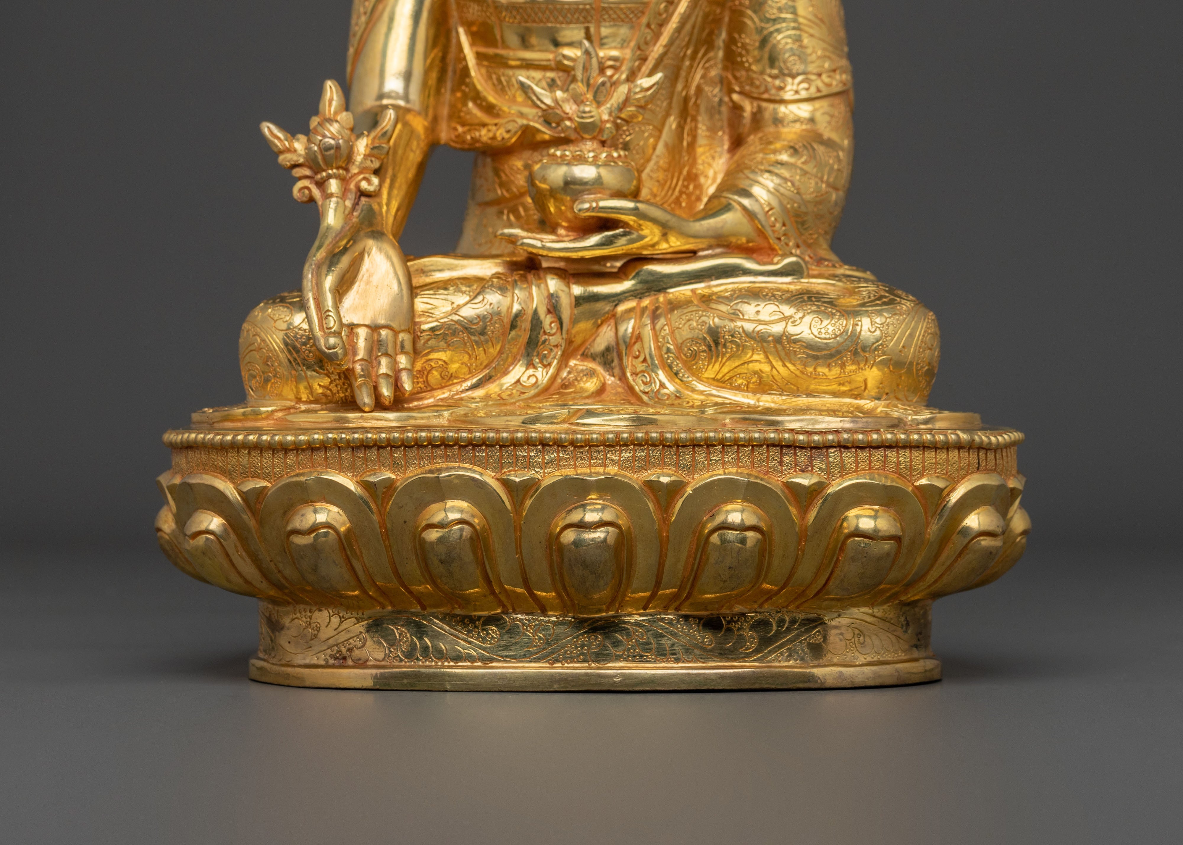 Bhaisajyaguru Statue | Buddhist Healing Deity