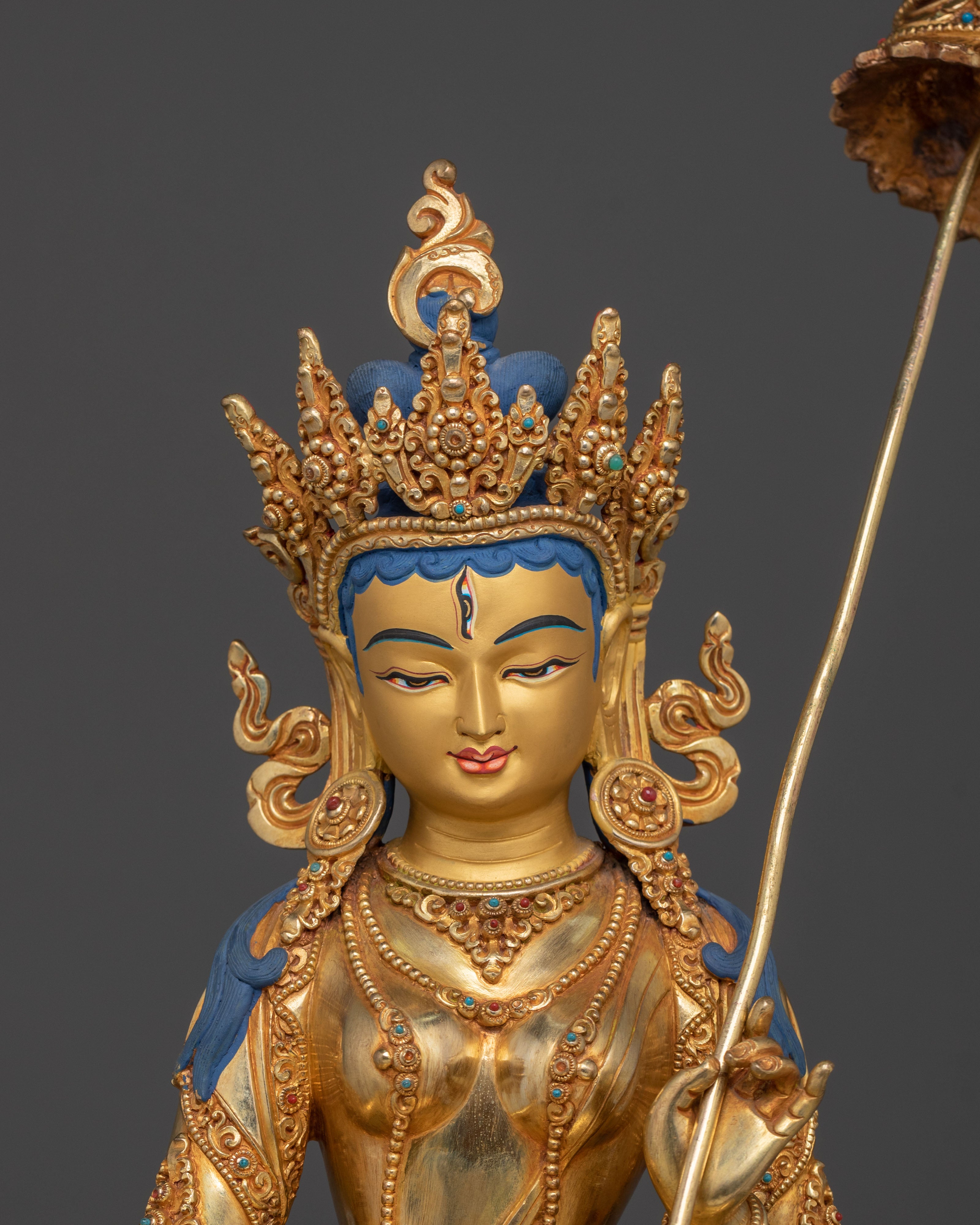 Dukar Statue on Throne | White Umbrella Goddess of Supreme Protection