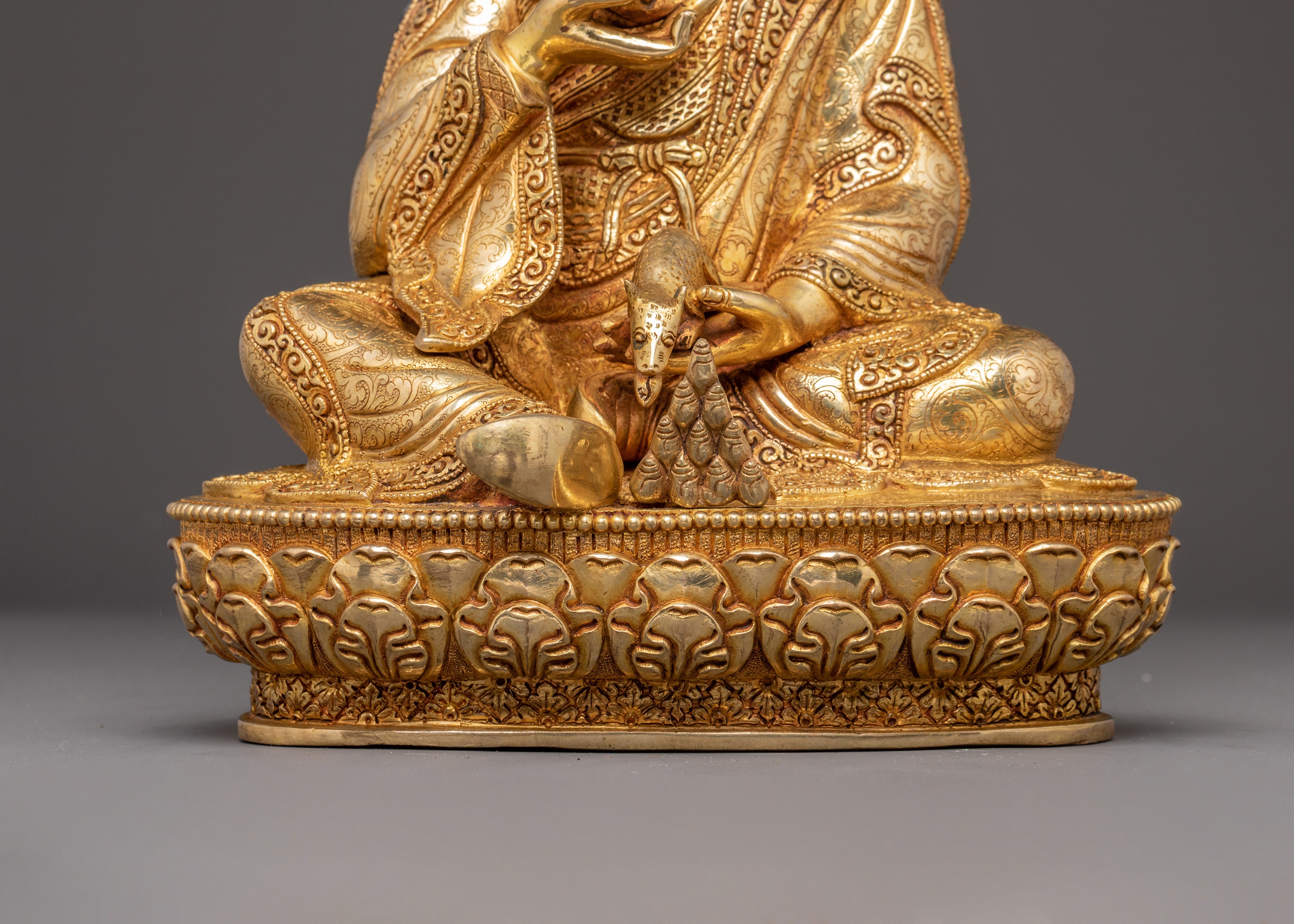 Guru Norla Statue | Symbol of Abundance and Prosperity