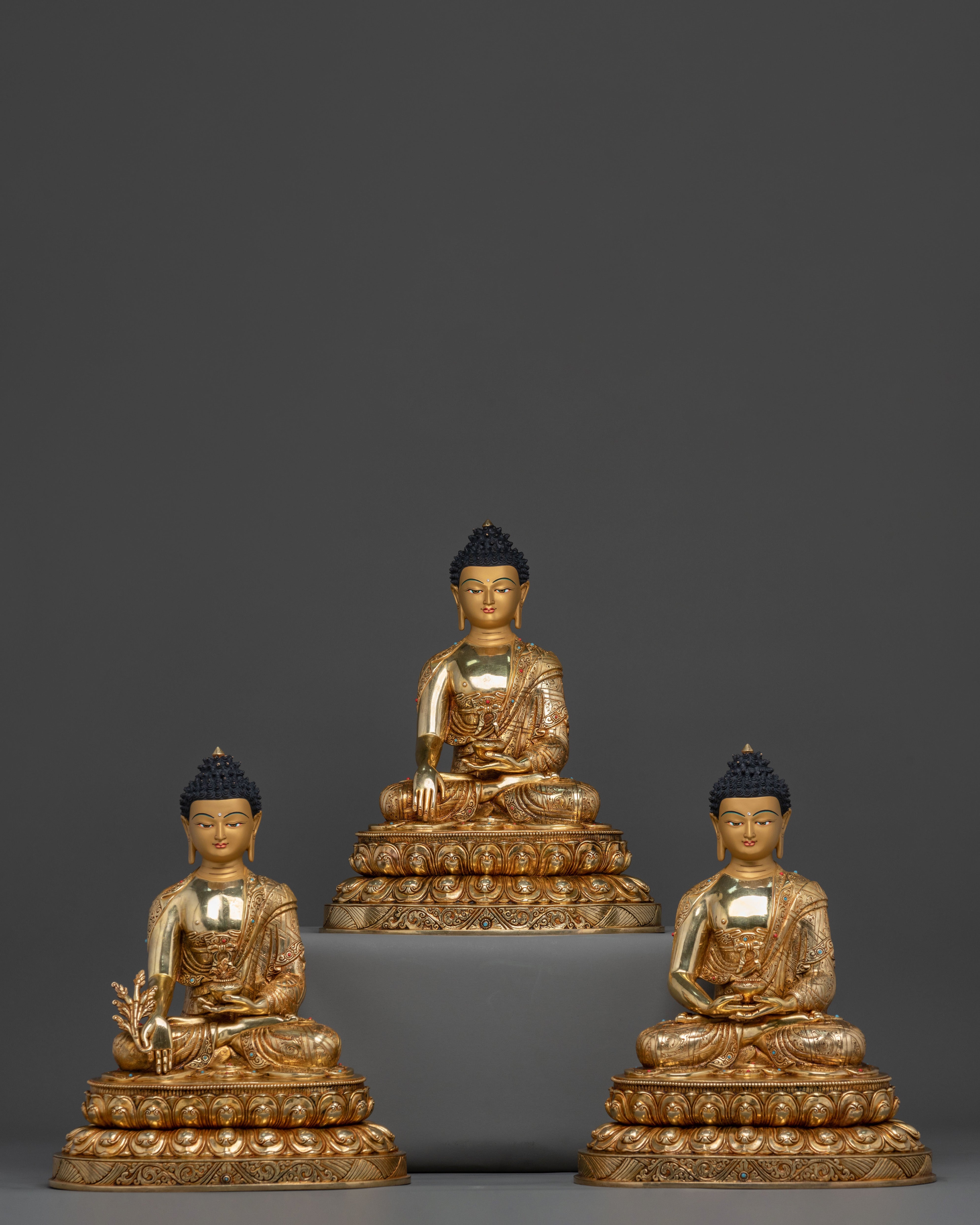 3 Buddha Divine Sculpture