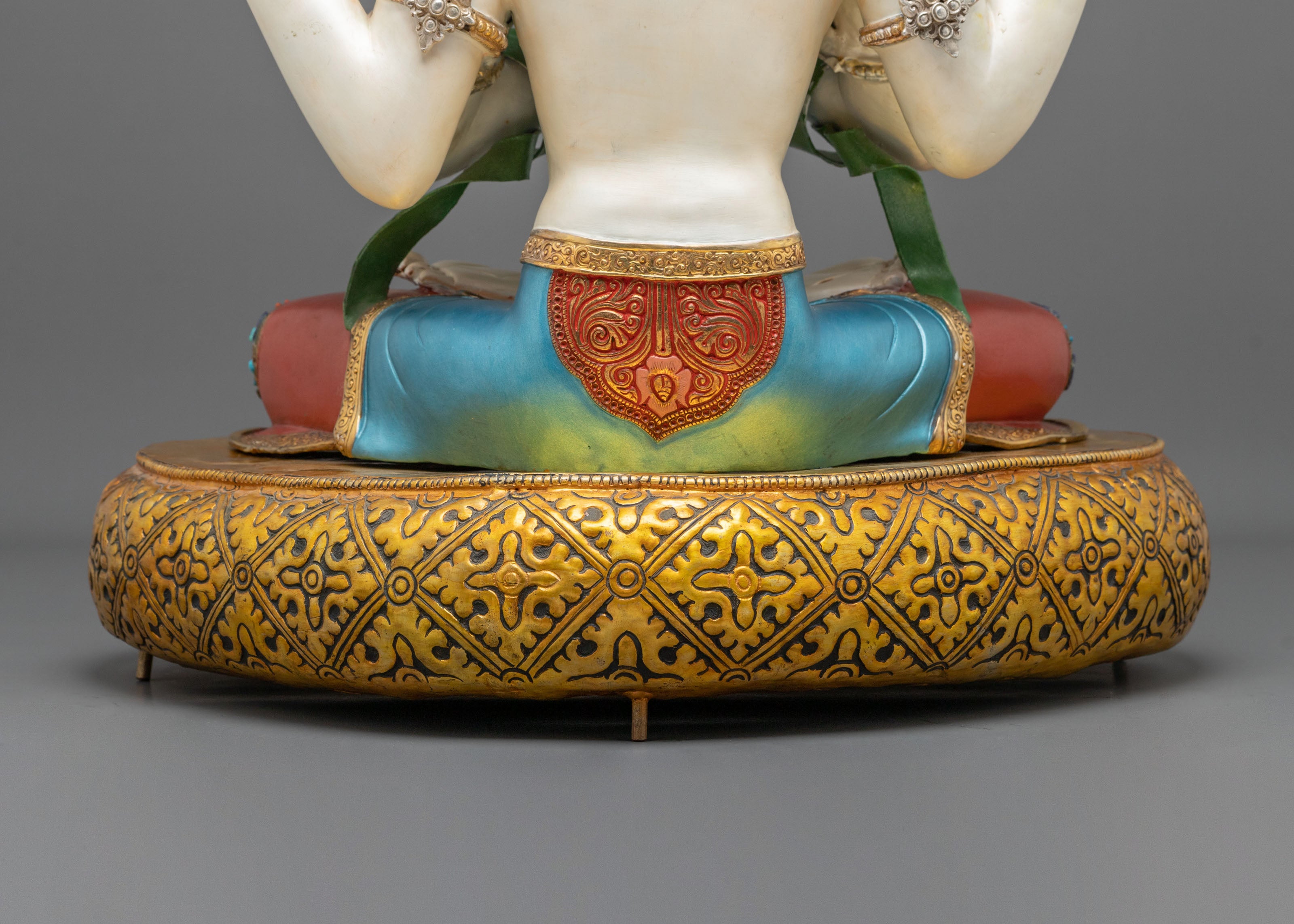 Divine Figurine of Chenrezig | Symbol of Compassion