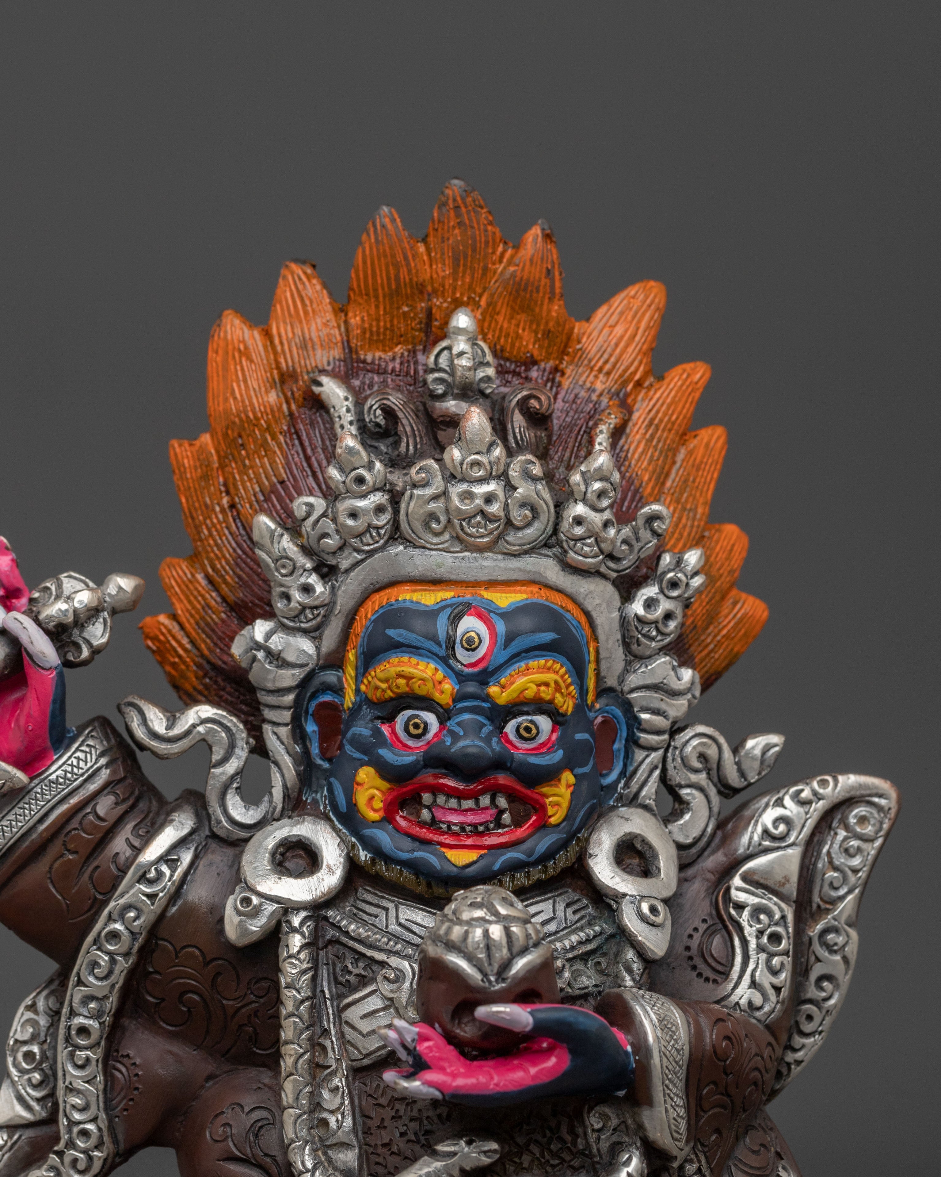 Handmade Mahakala Bernakchen Sculpture