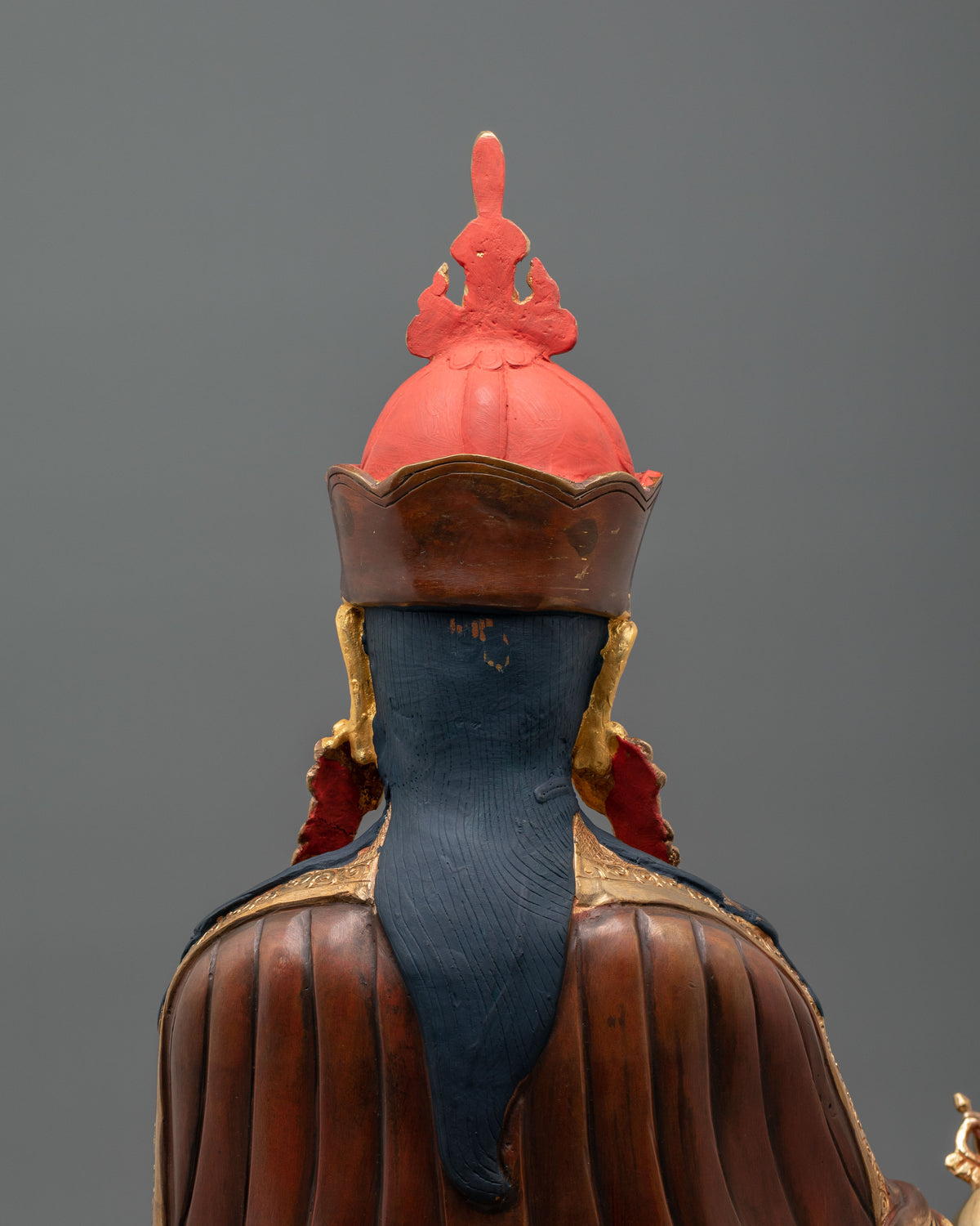 Guru Rinpoche Statue: Master of Wisdom and Protection