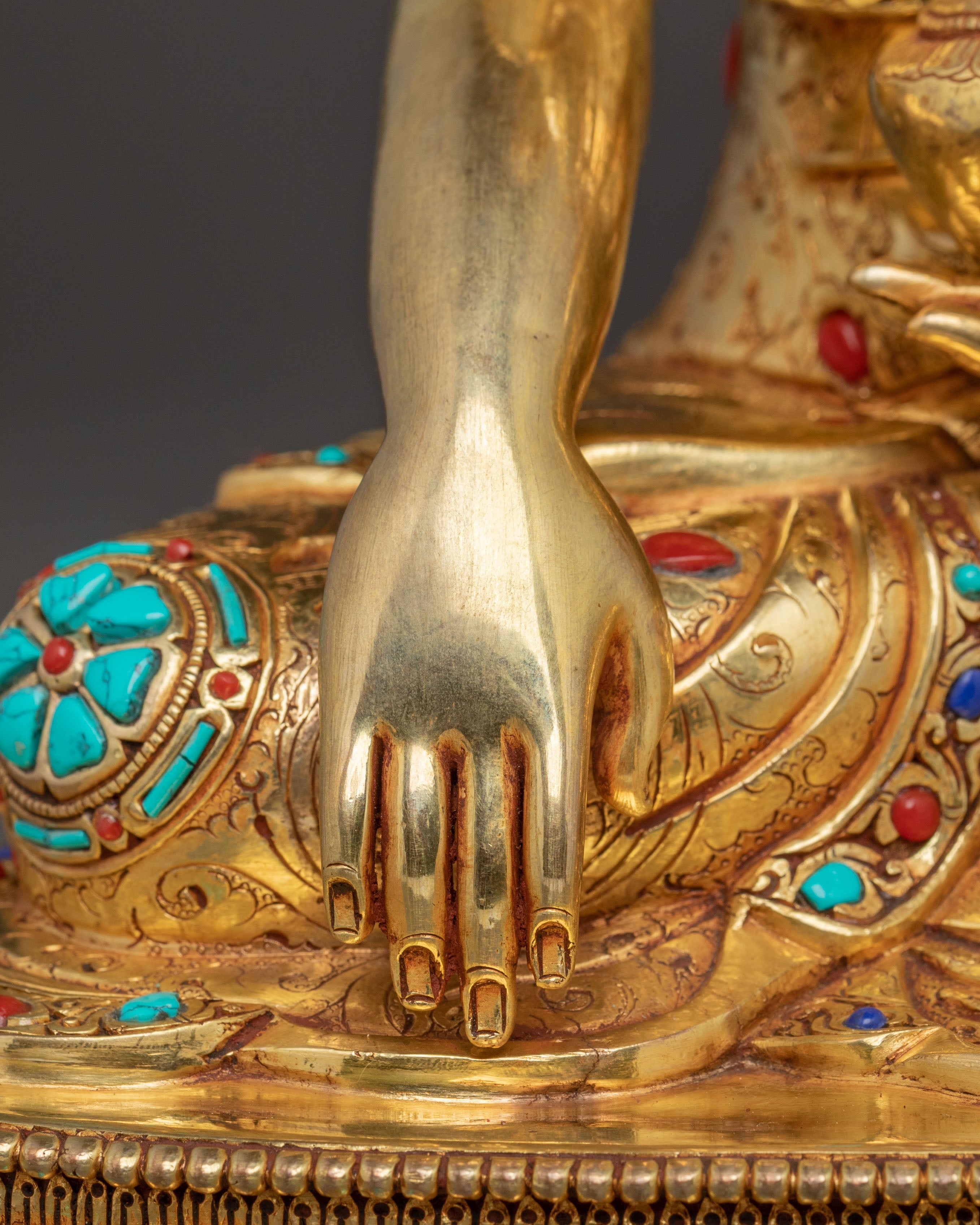 Shakyamuni BuddhaStatue with Handcarved Gemstones