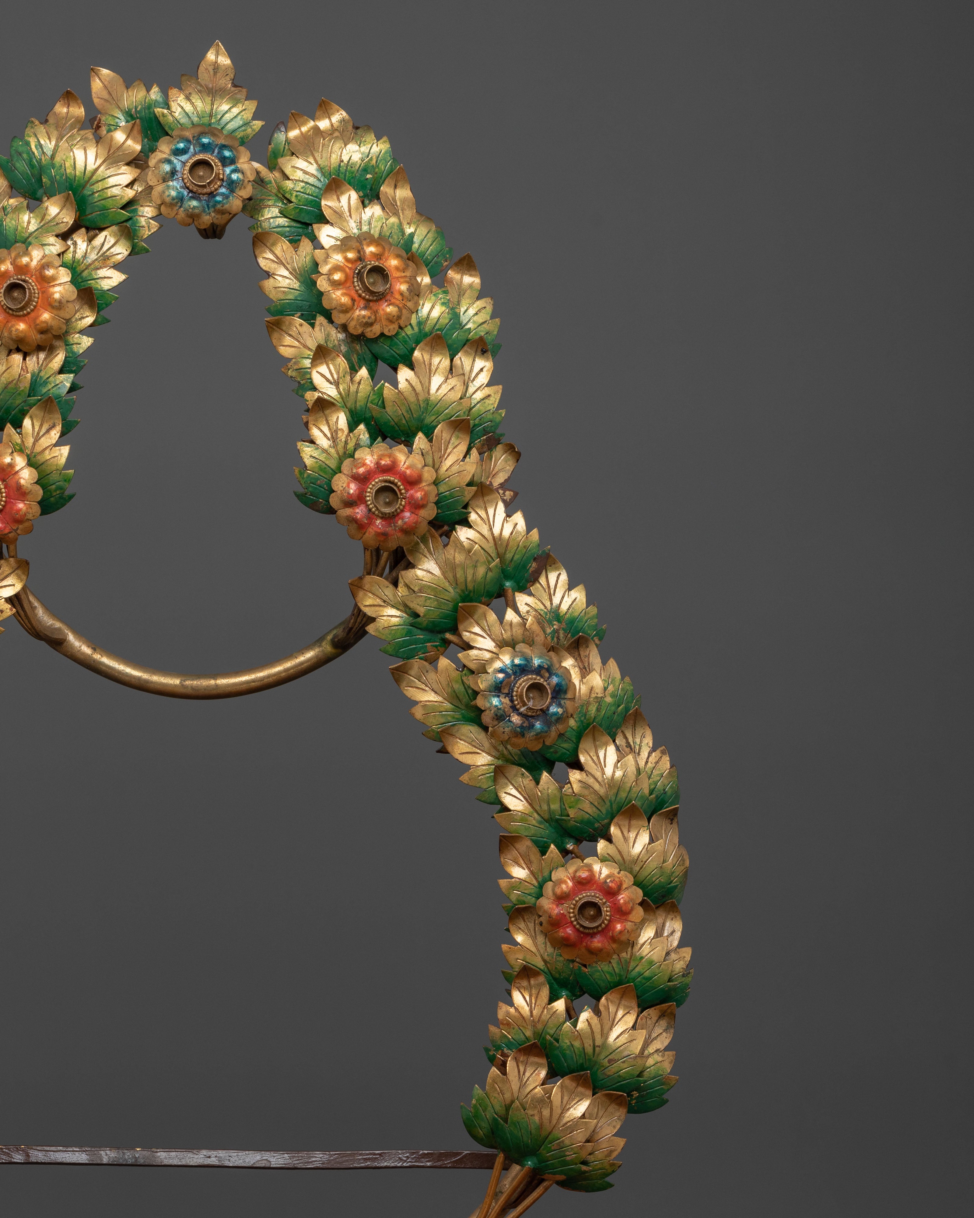 Handcrafted Buddhist Throne: Nepalese Artistry