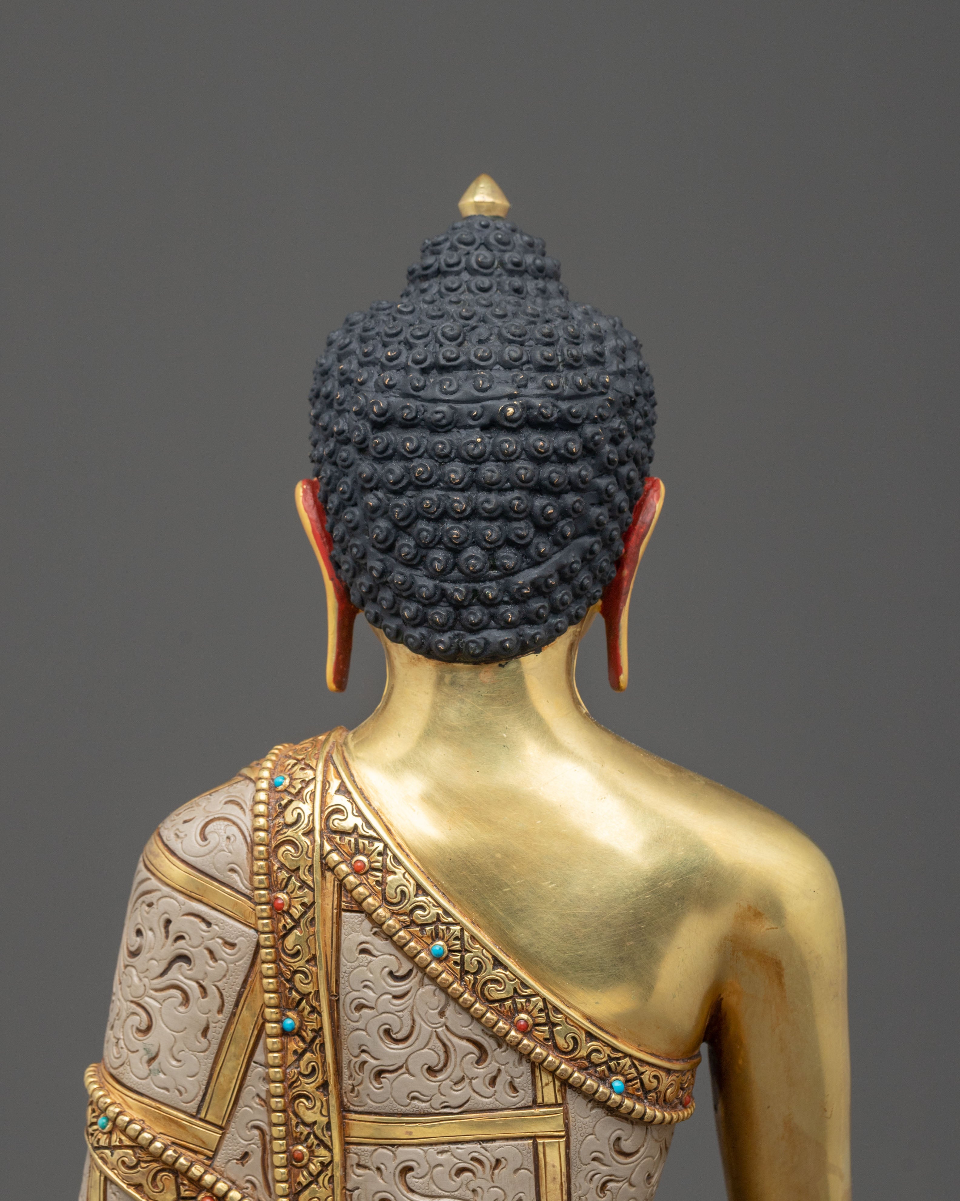 Shakyamuni Buddha Statue: Founder of Dharma