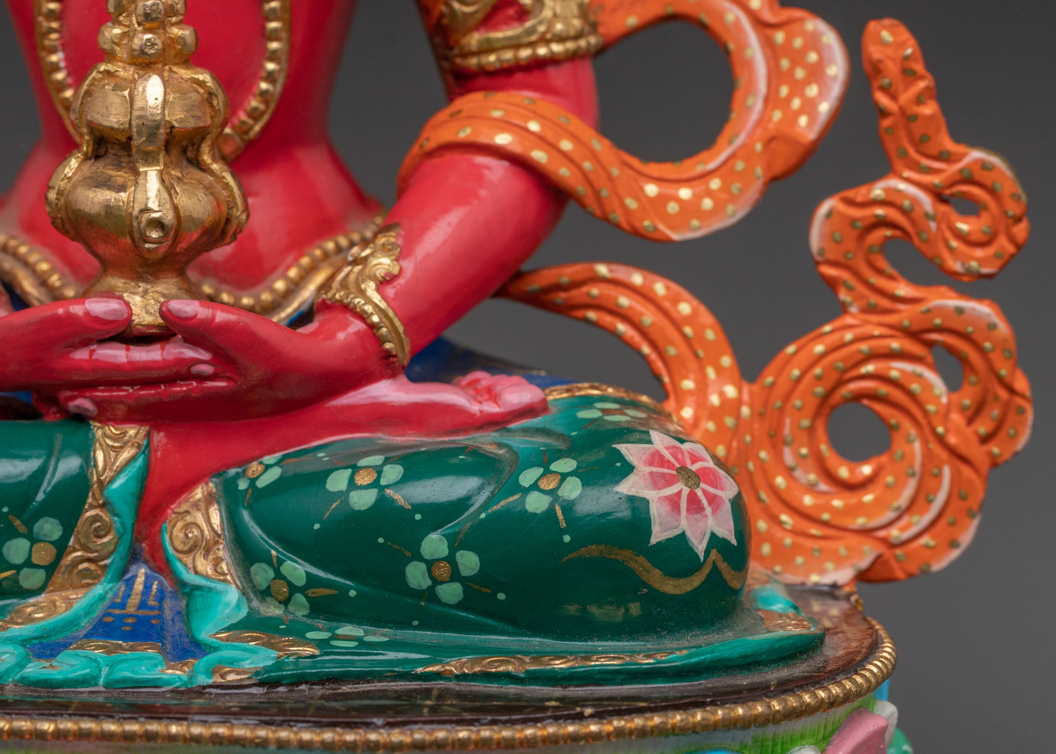 Amitayus Statue Eternal Life: Hand-Gilded Serenity