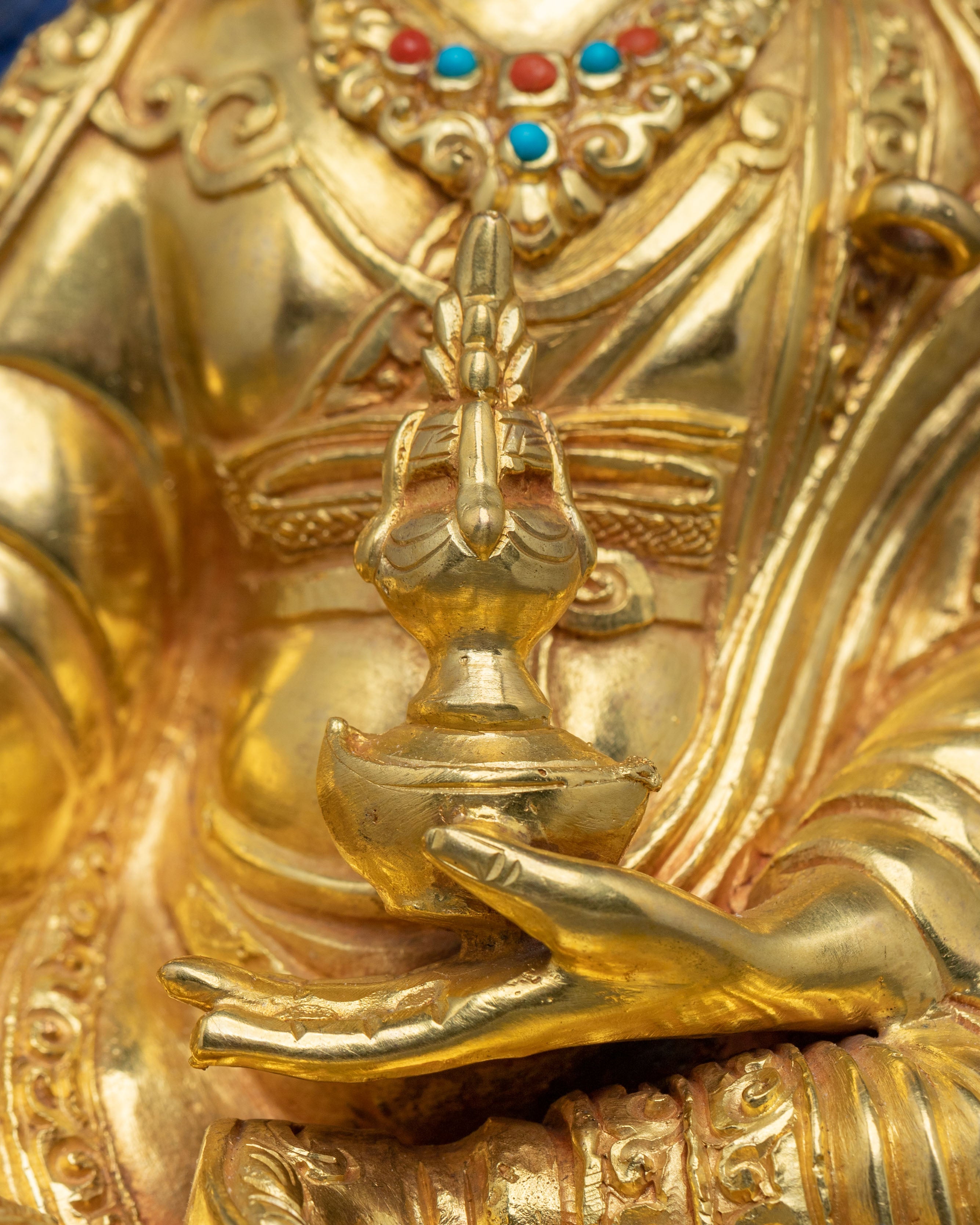 Guru Rinpoche Statue: Sacred Wisdom