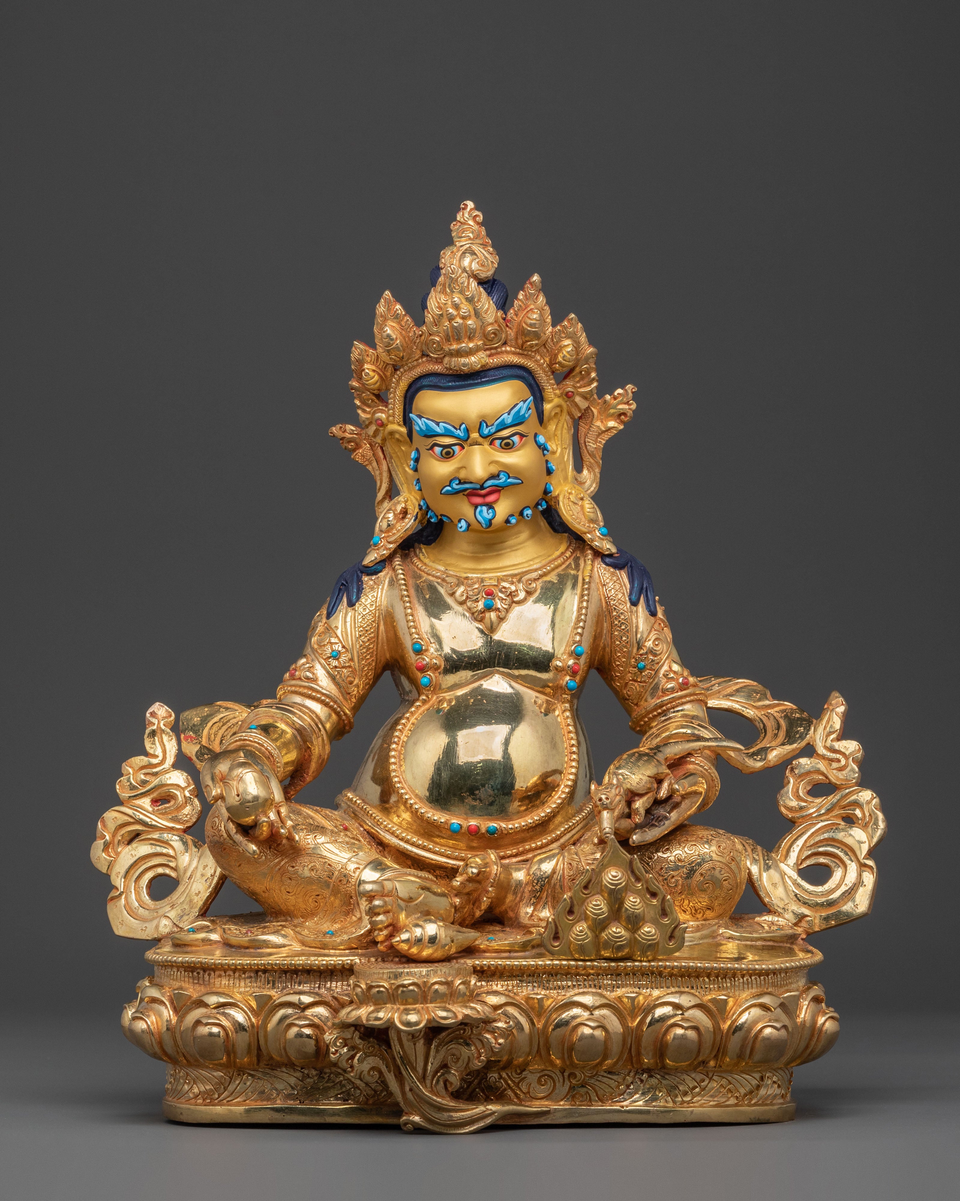 Dzambhala Golden Statue