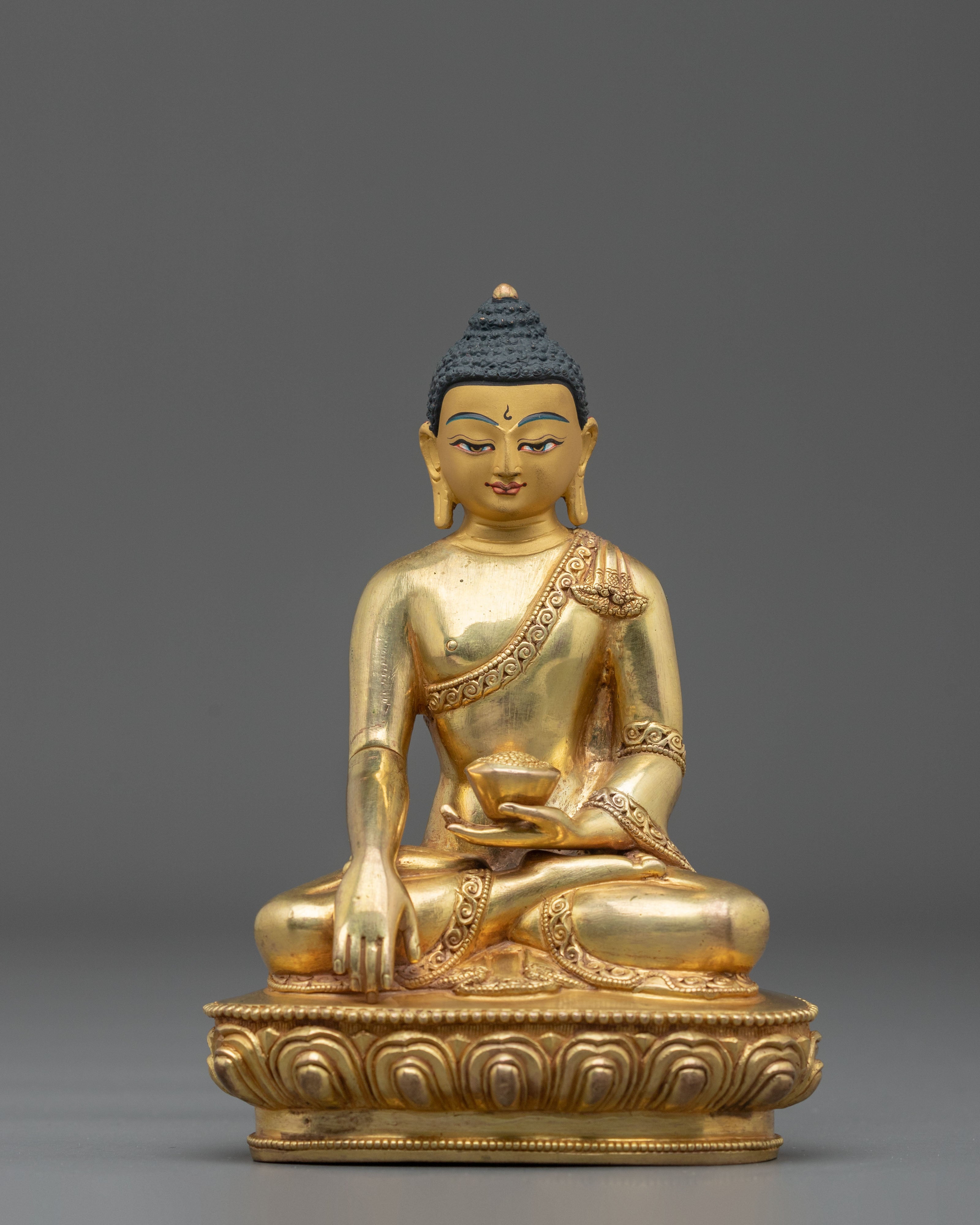 Shakyamuni Buddha Statue 