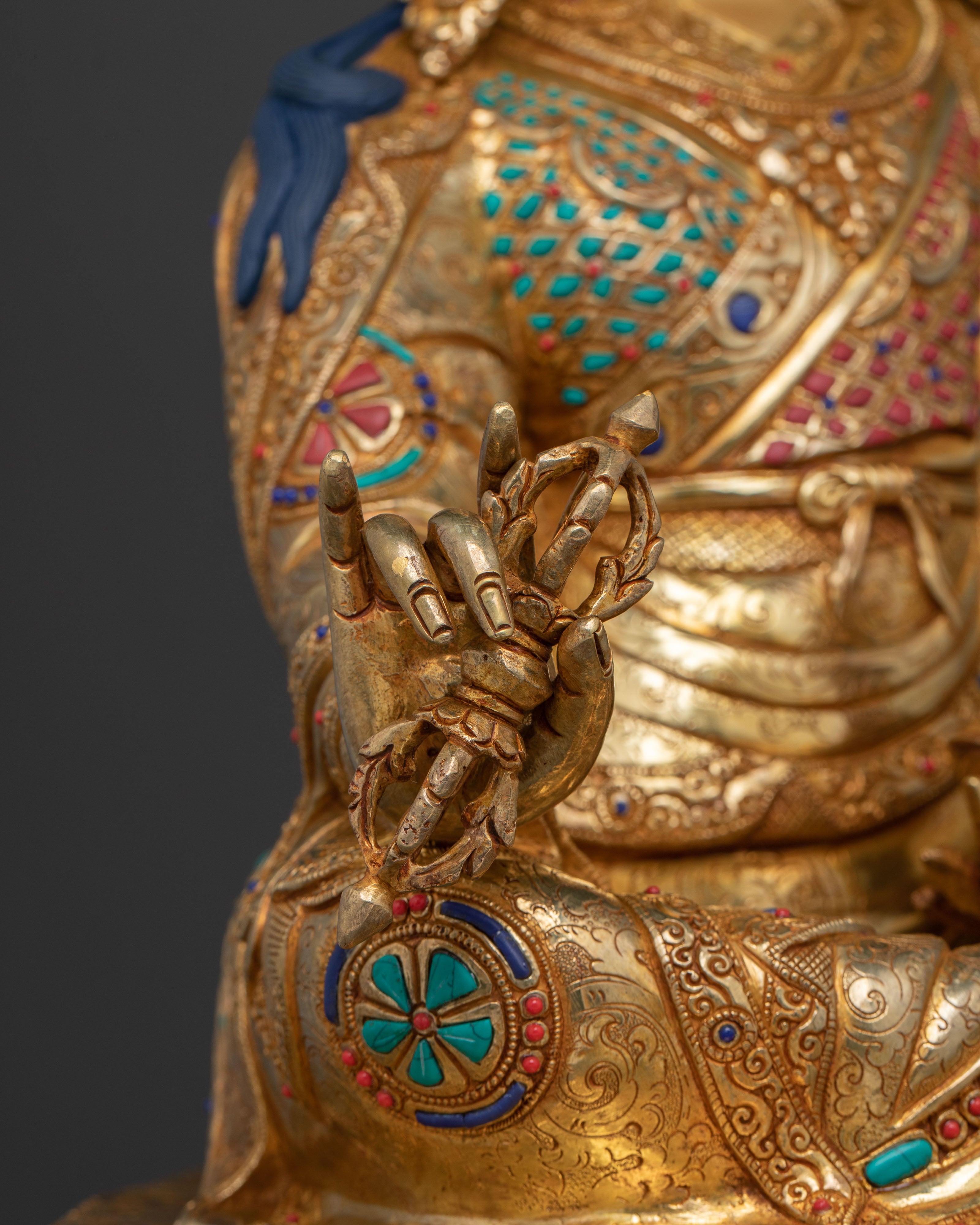 Guru Rinpoche Statue | Symbol of Divine Wisdom