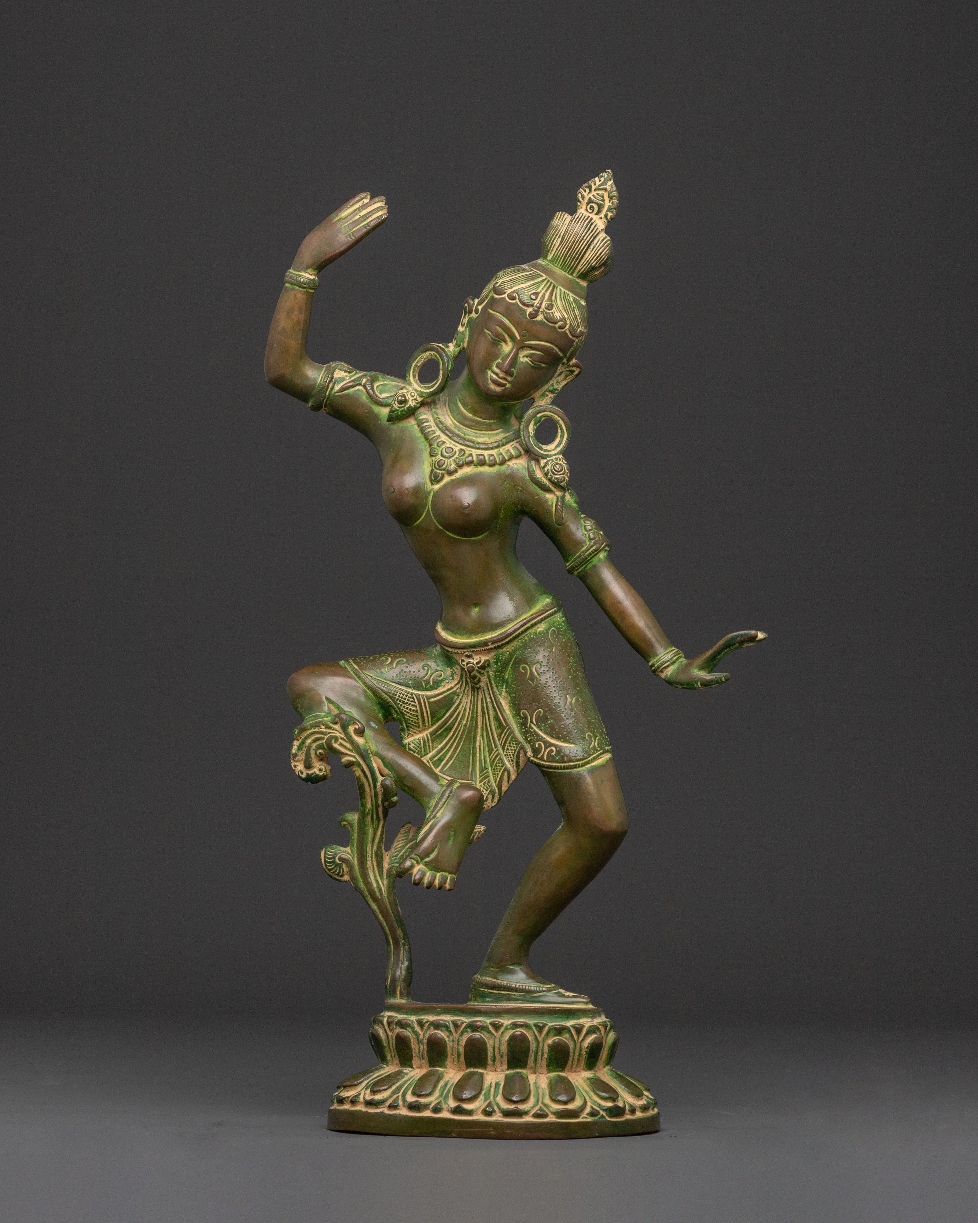 Parbati statue