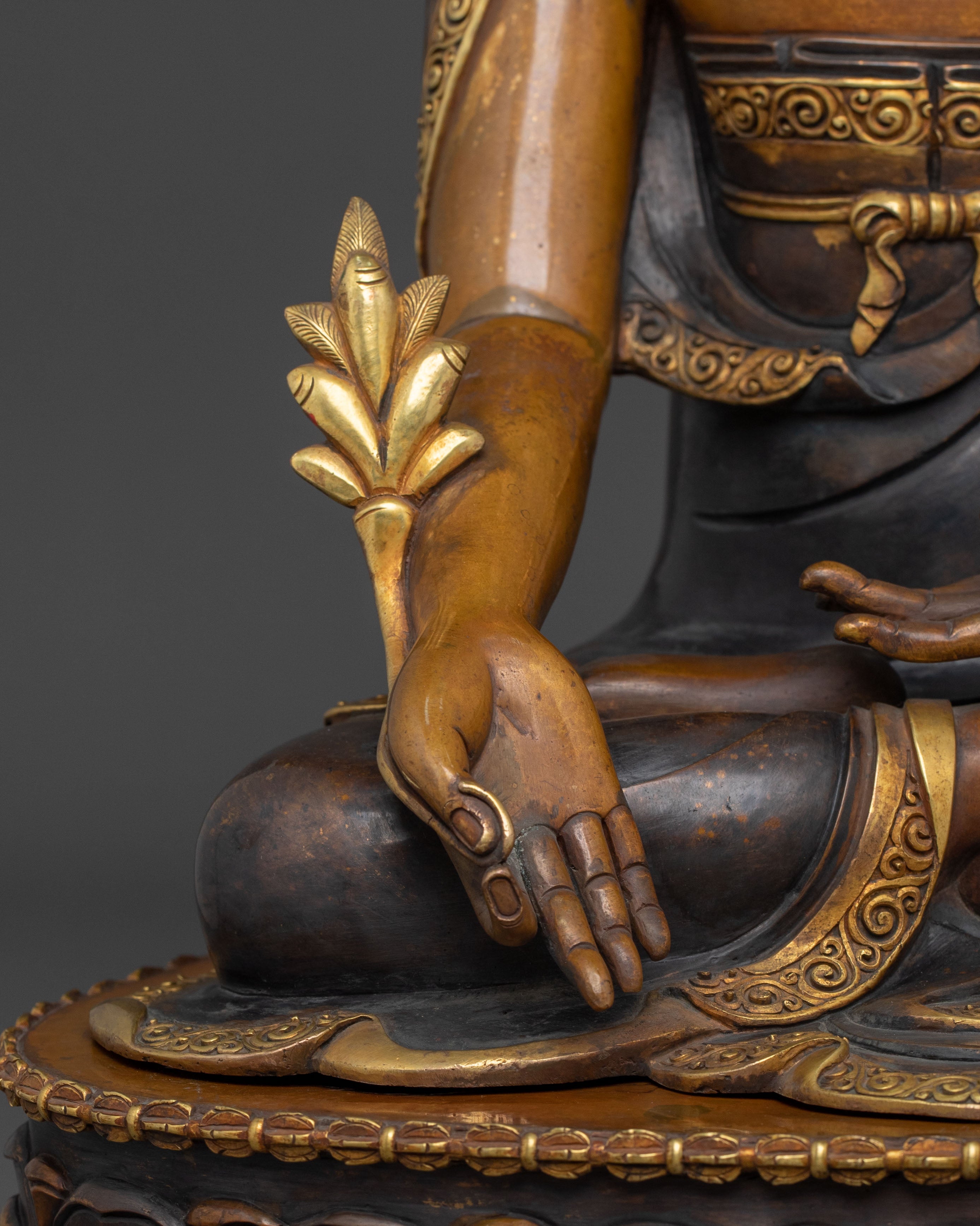 Medicine Buddha Statue | Healing Deity