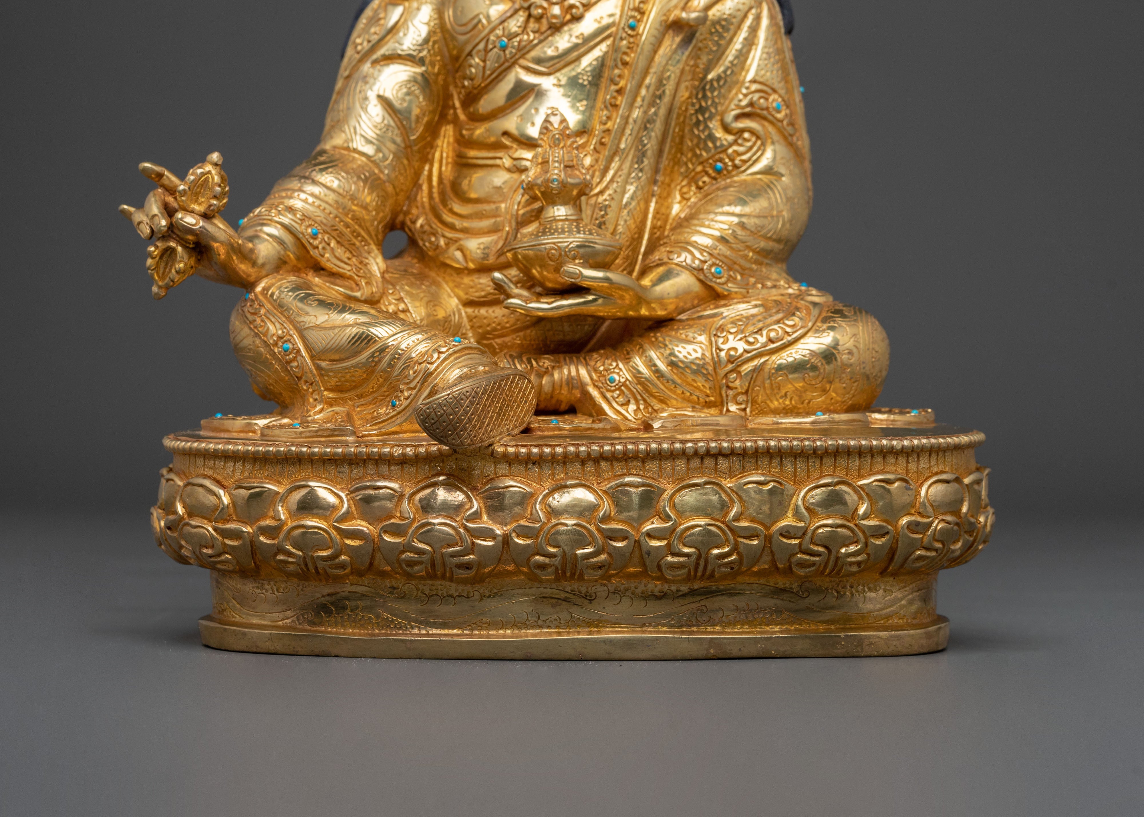 Guru Rinpoche Sacred Dharma Statue