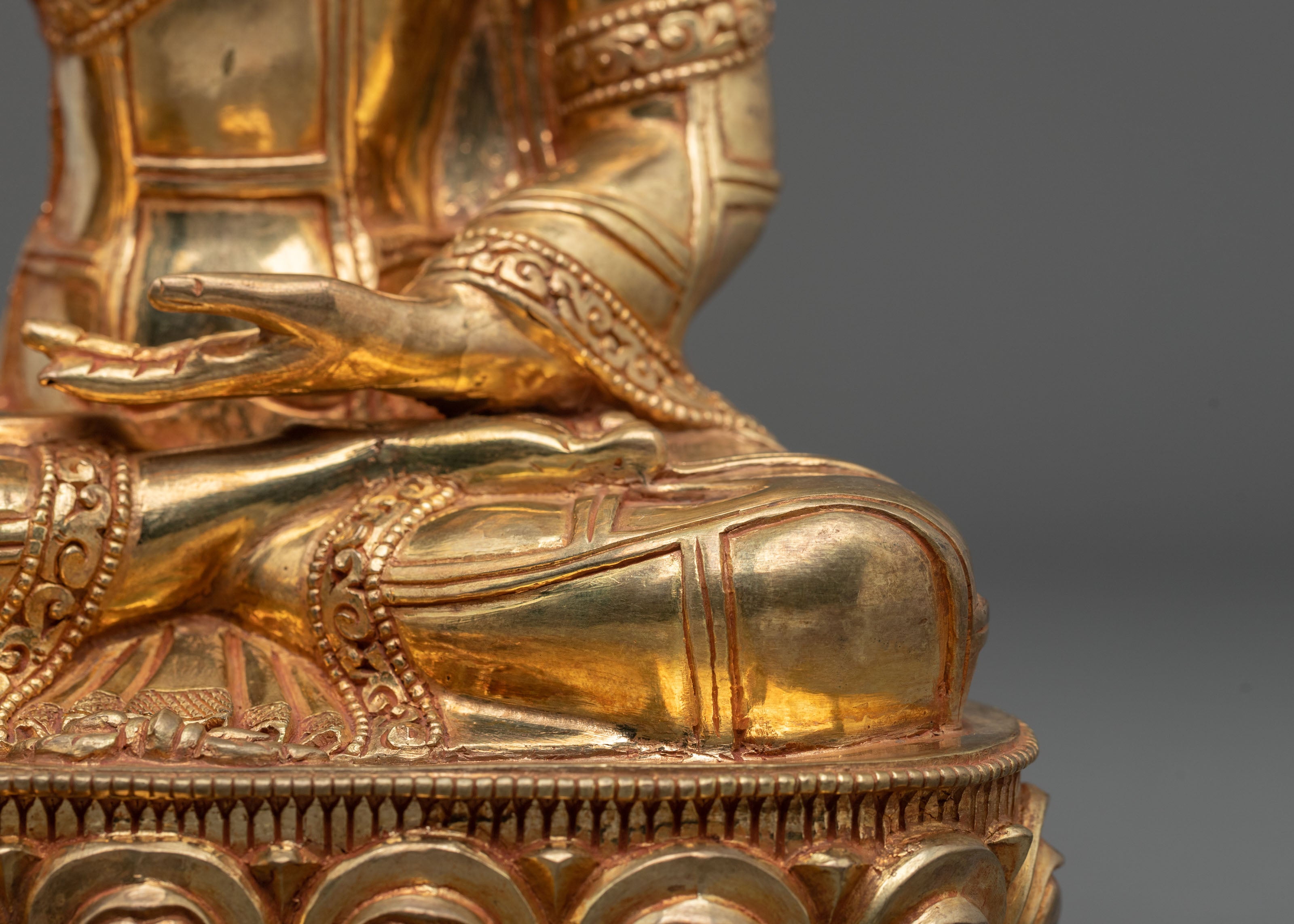 Shakyamuni Buddha Himalayan Buddhist Meditation Figurine