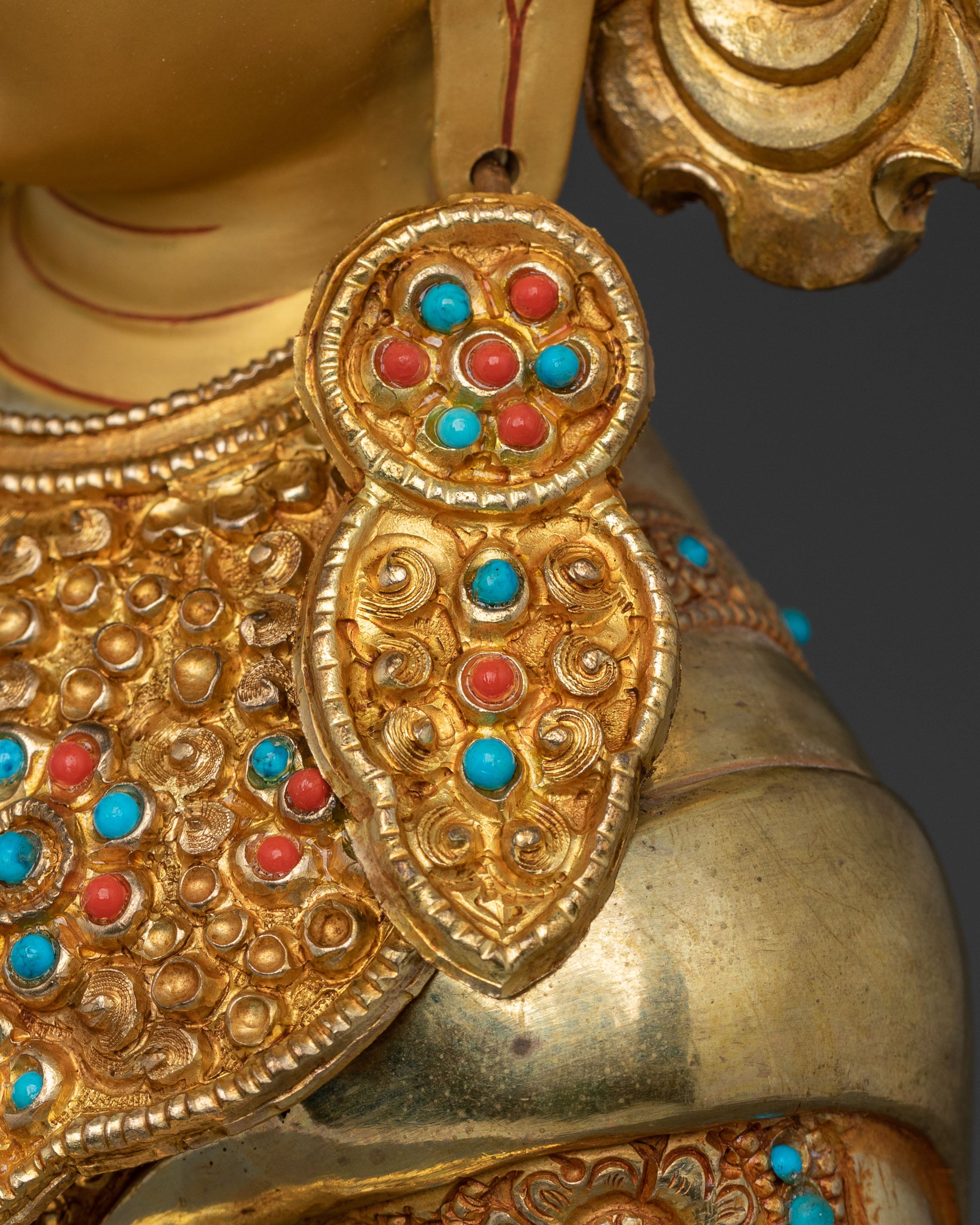 Buddhist Crown Shakyamuni Statue | 24k Gold Glided