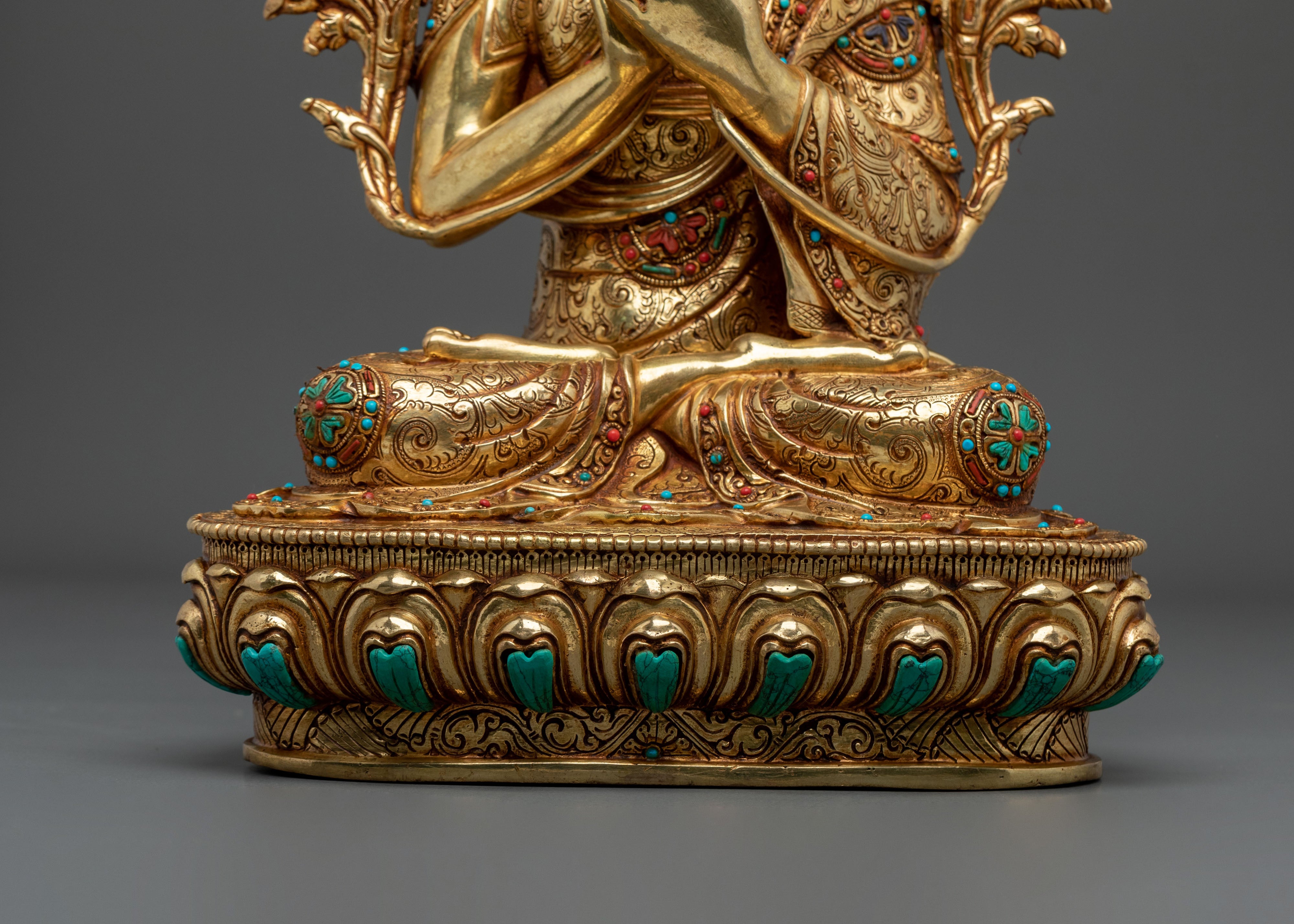 Tsongkhapa Handmade Statue: Master of Tibetan Buddhism
