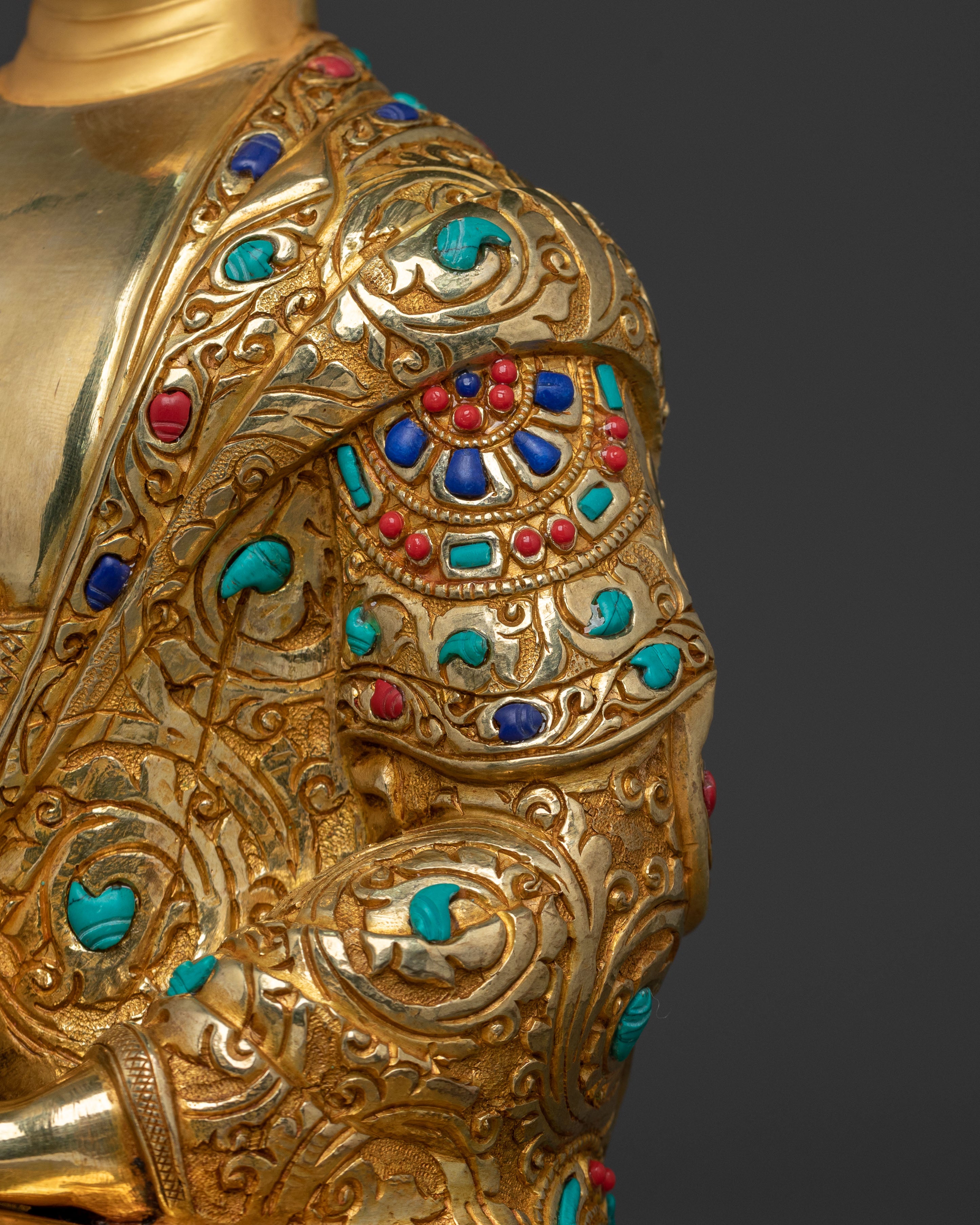 Handcrafted Shakyamuni Buddha Statue | Symbol of Enlightenment and Peace