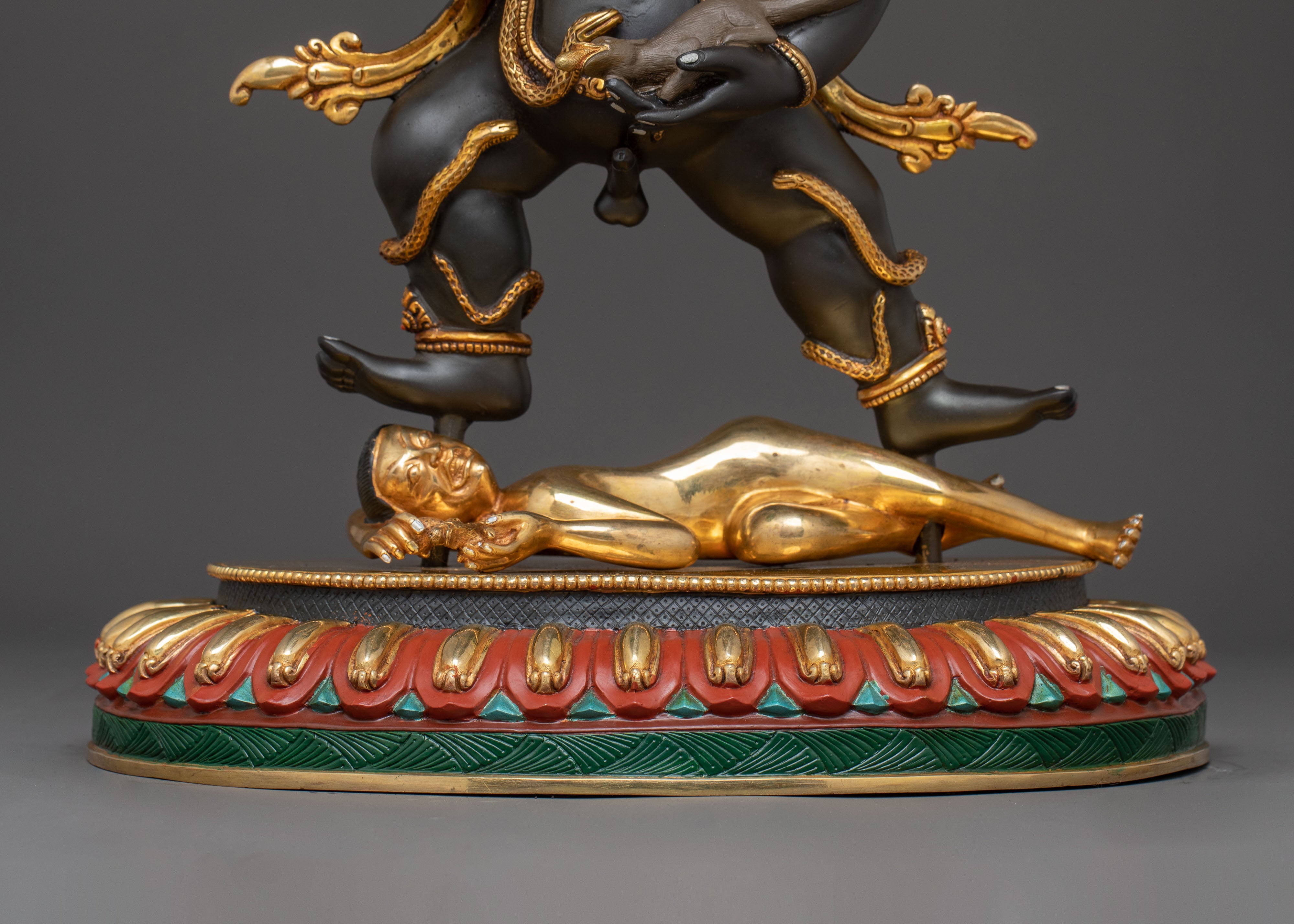 Black Dzambhala Prosperity Statue | Exquisite Gilded Copper Art
