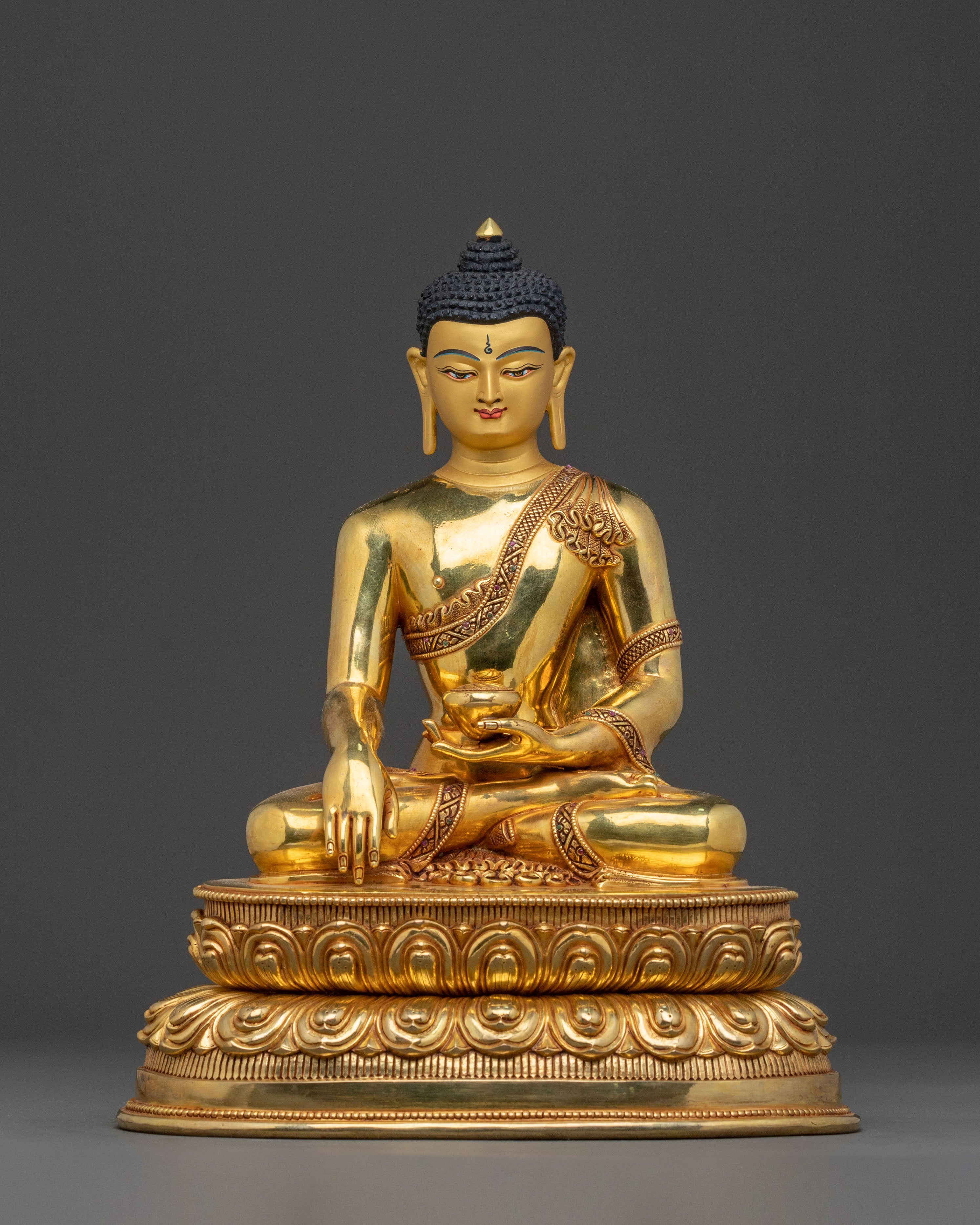 Shakyamuni Buddha 