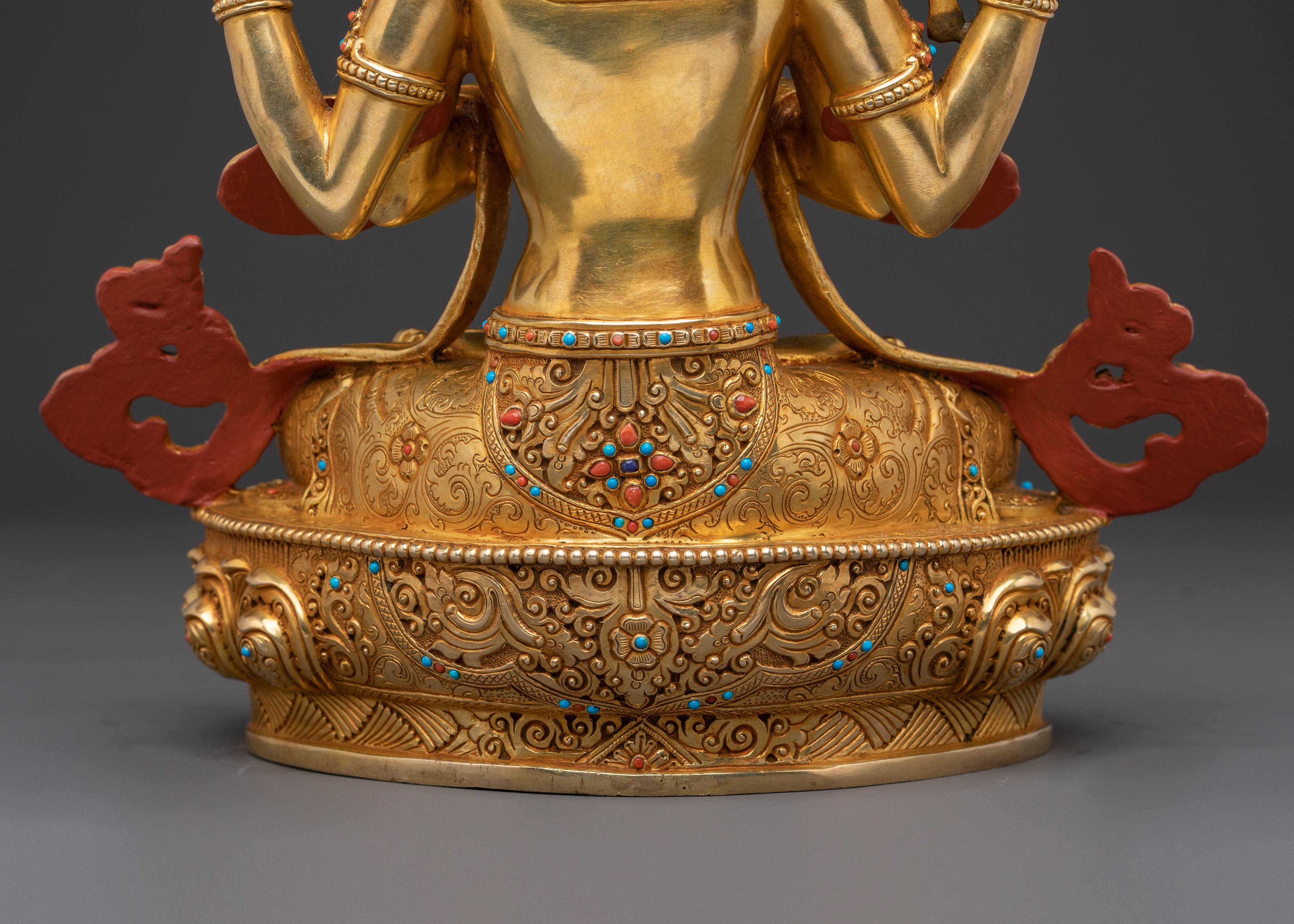 Chenrezig Protector Statue: Handcrafted Figurine for Spiritual Spaces