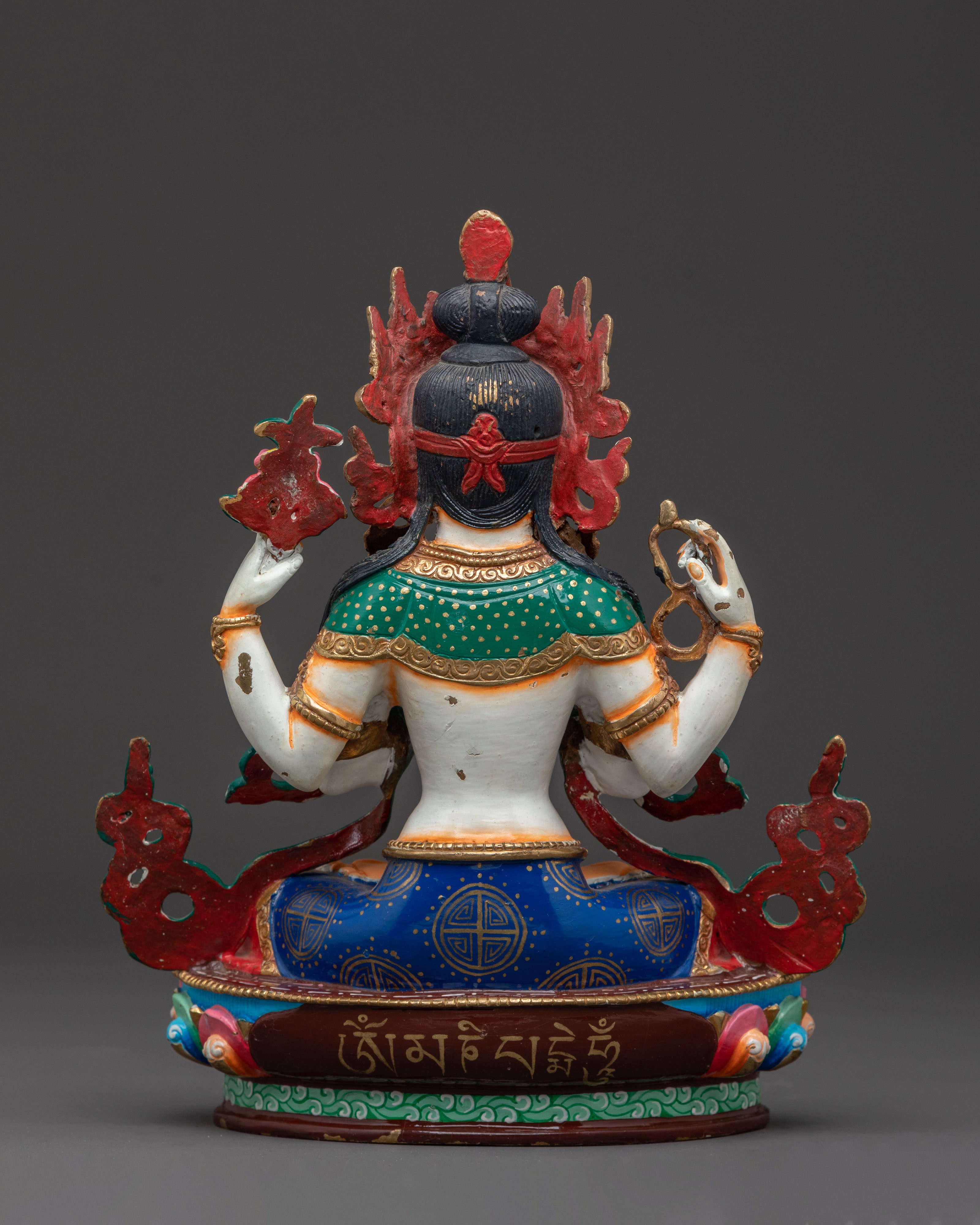 Blessings Statue of Chenrezig – One with Unwavering Eye