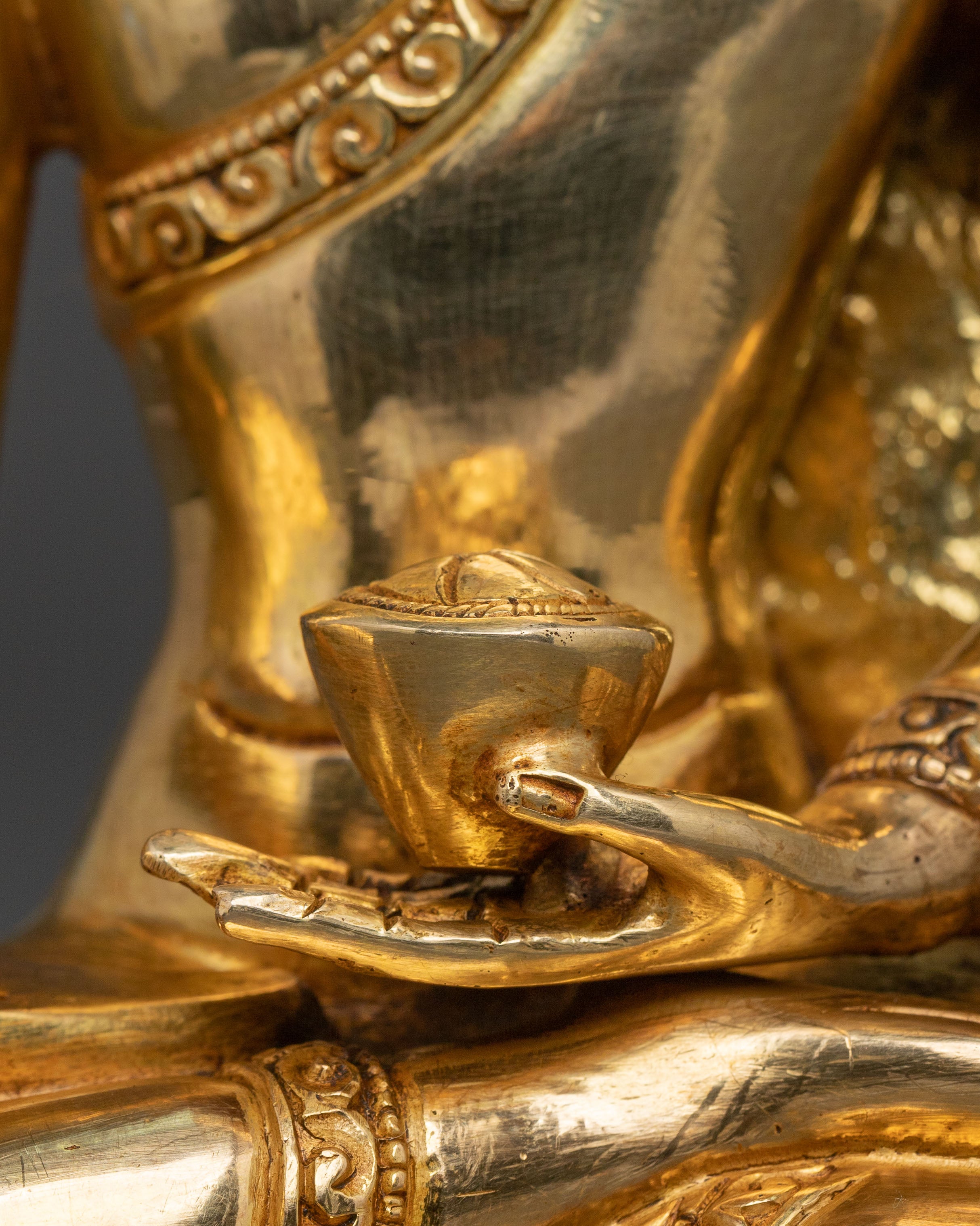 Handcrafted Shakyamuni Buddha Statue | Spiritual Icon