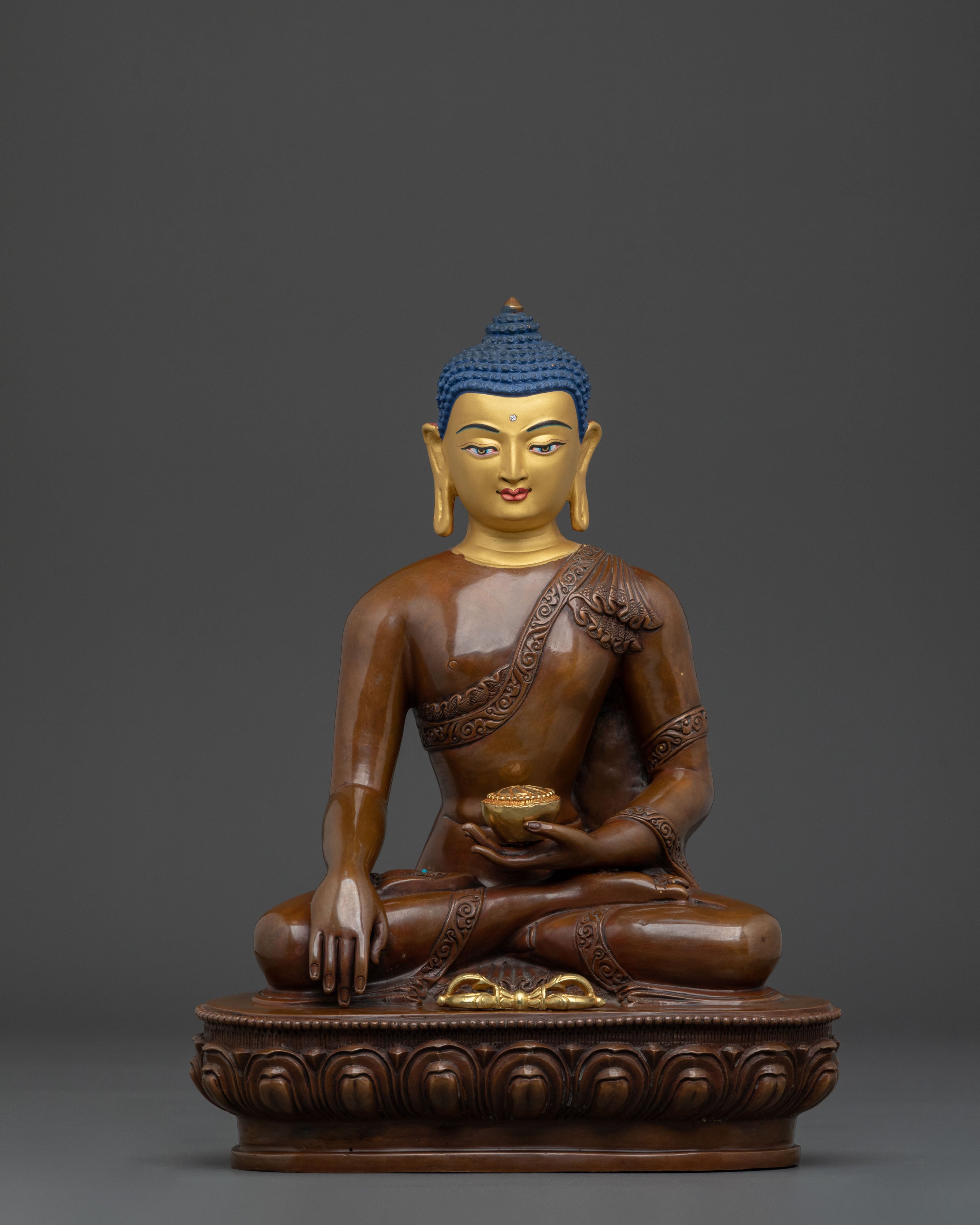 Shakyamuni Buddha Statue