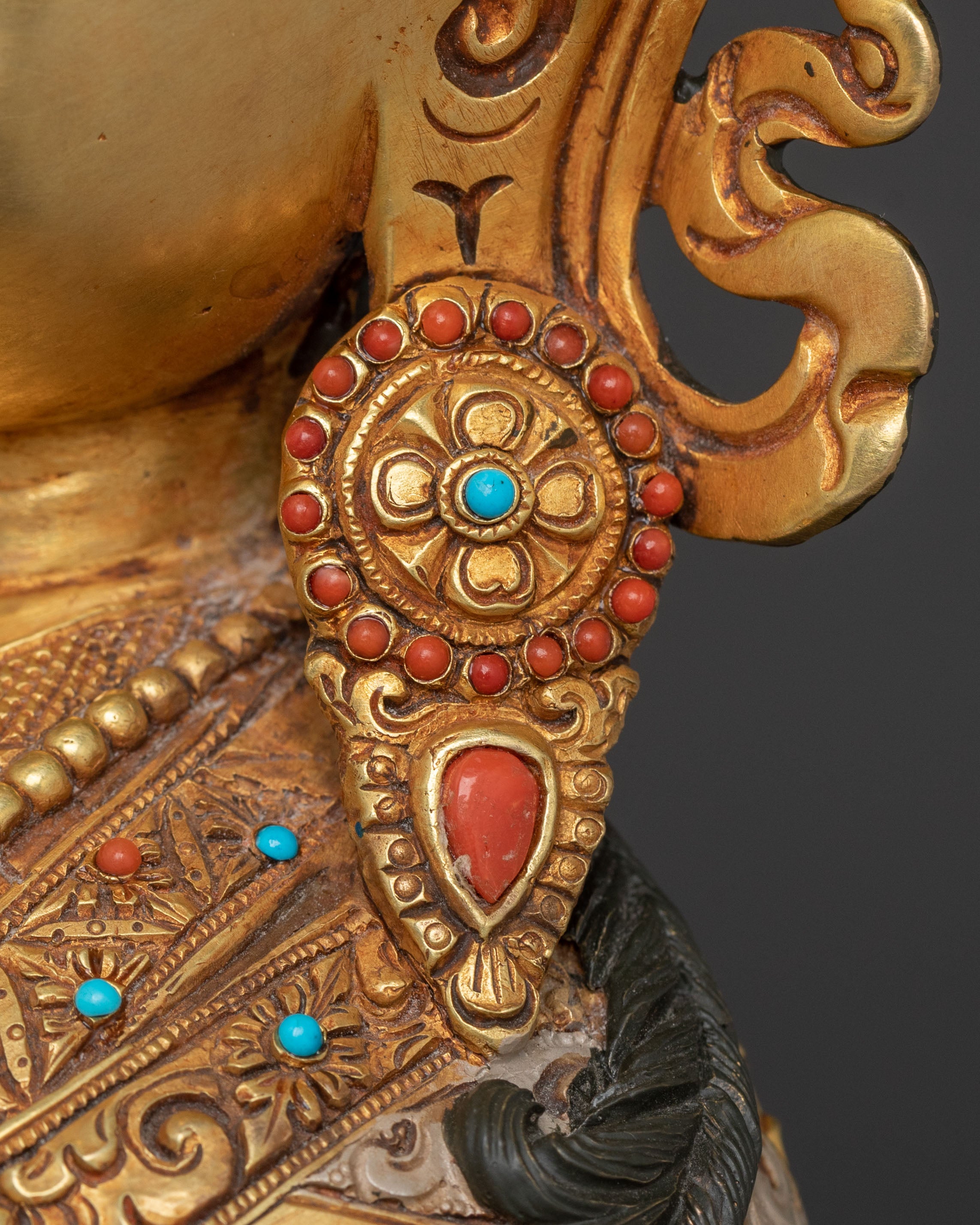 Guru Rinpoche Dharma Statue: Nepalese Artistry