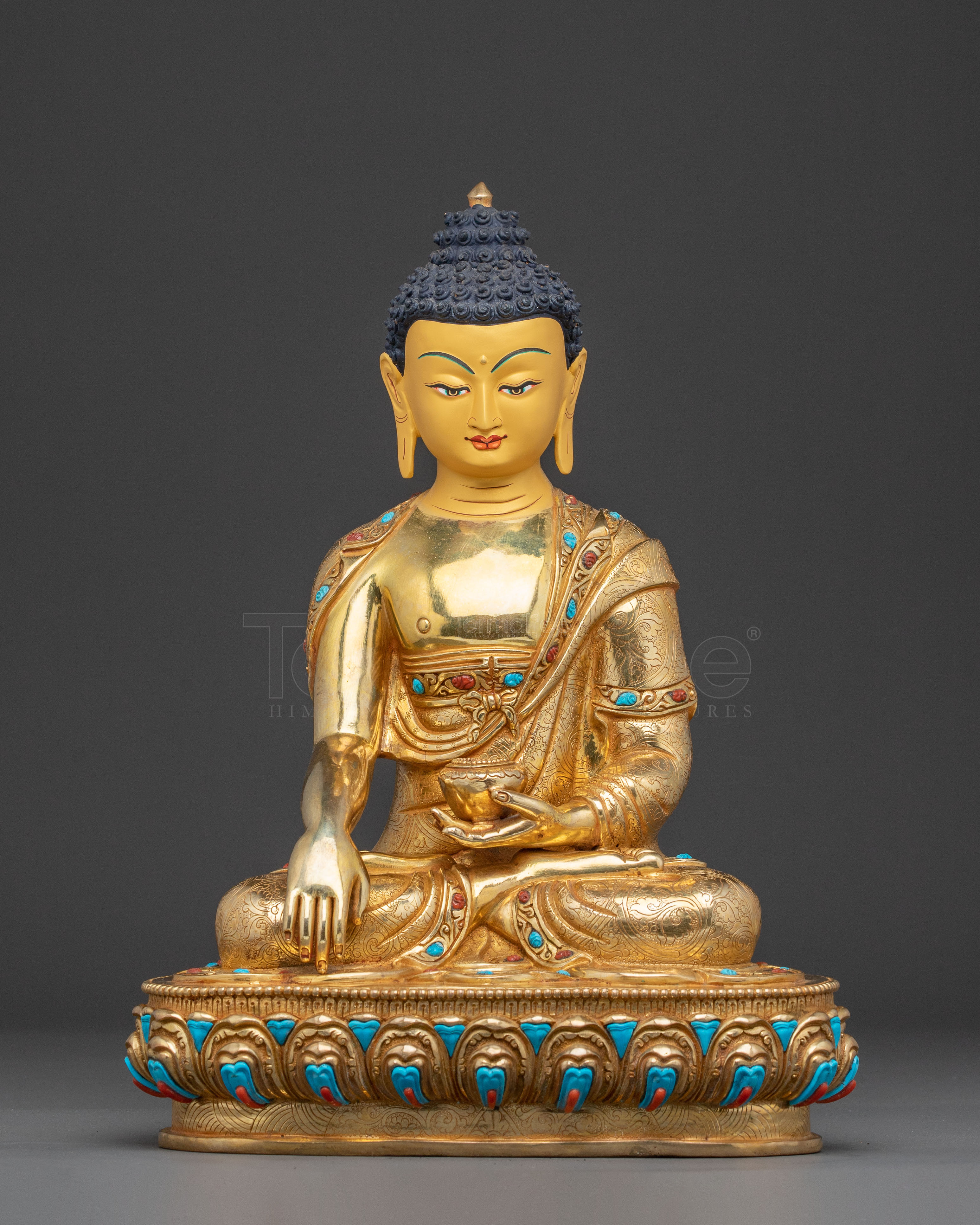 Dharma Guru Shakyamuni Golden Sacred Statue 