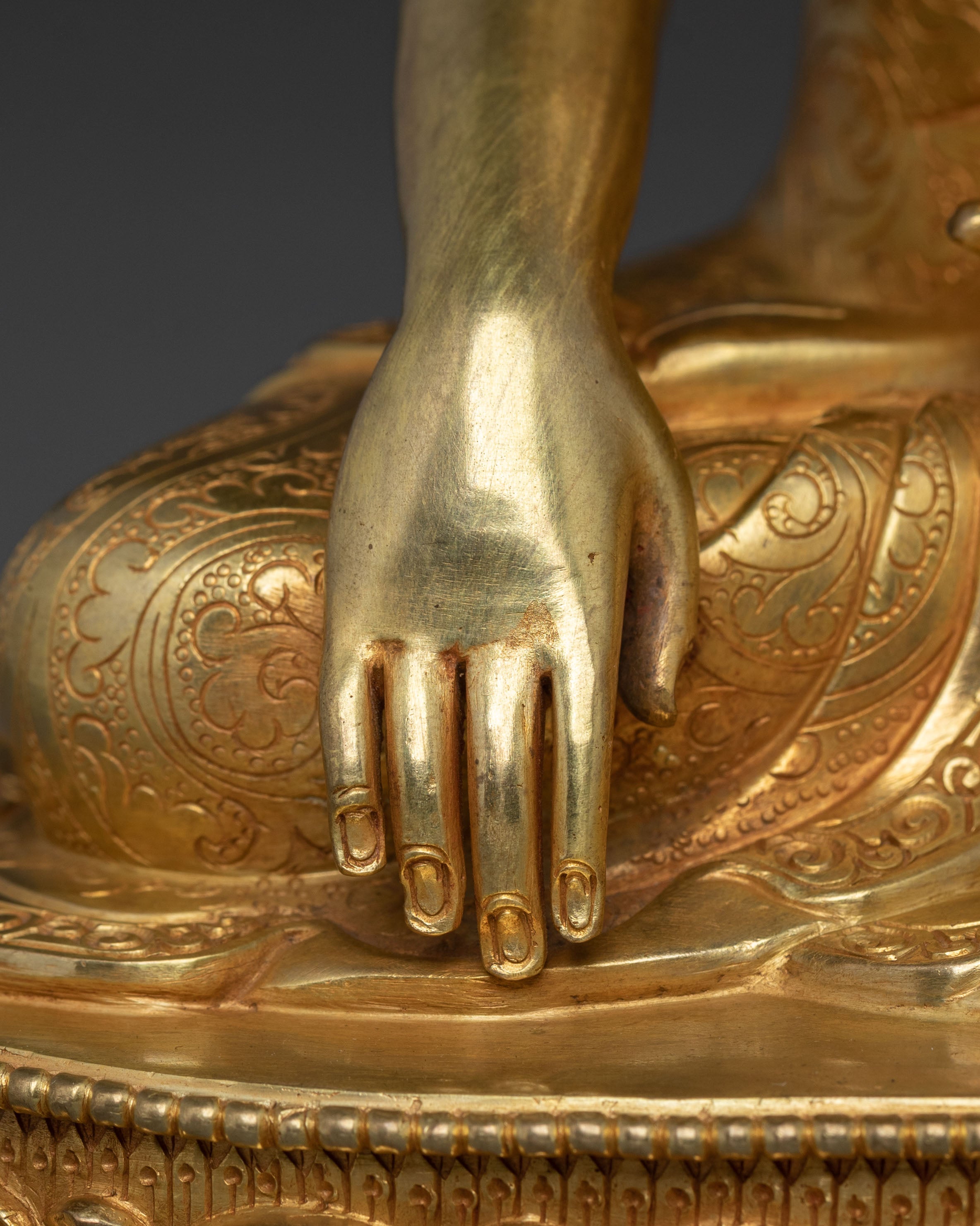 Awakened One Shakyamuni Buddha Sacred Statue | 24K Gold Gilded