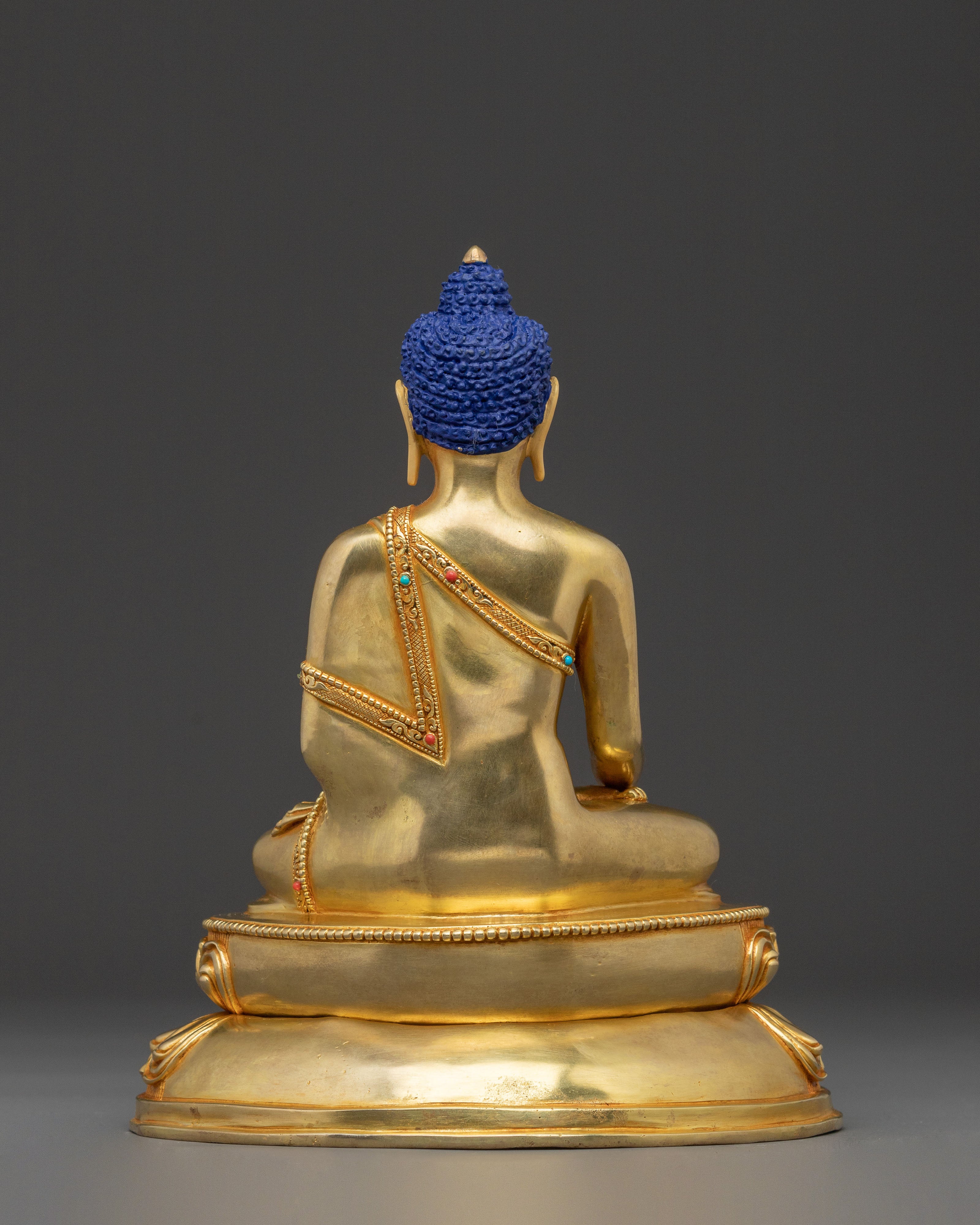 Enlightened Shakyamuni Buddha Sacred Sculpture – Hand-Gilded Serenity