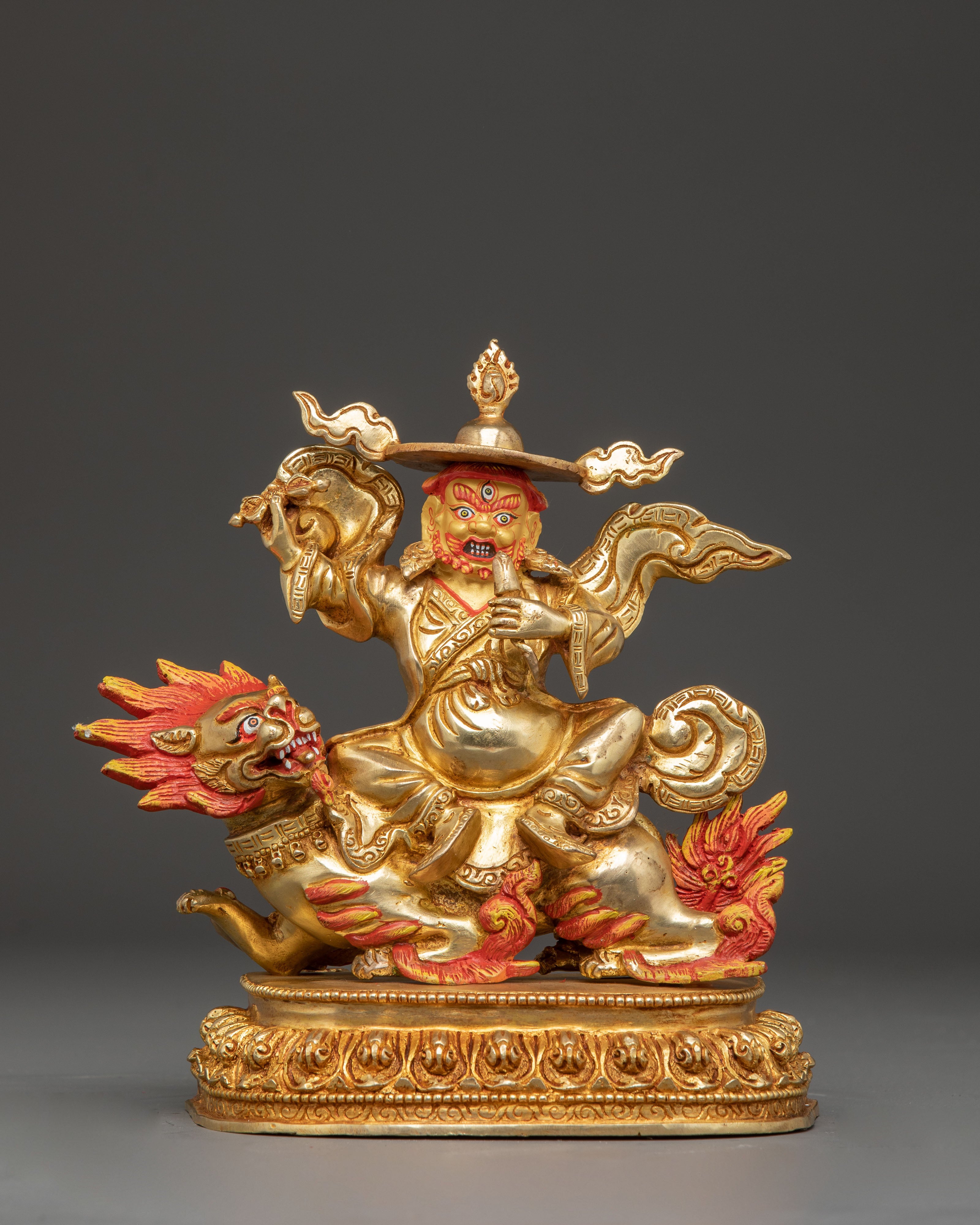 Dorje Legpa Statue: Powerful Dharma Protector