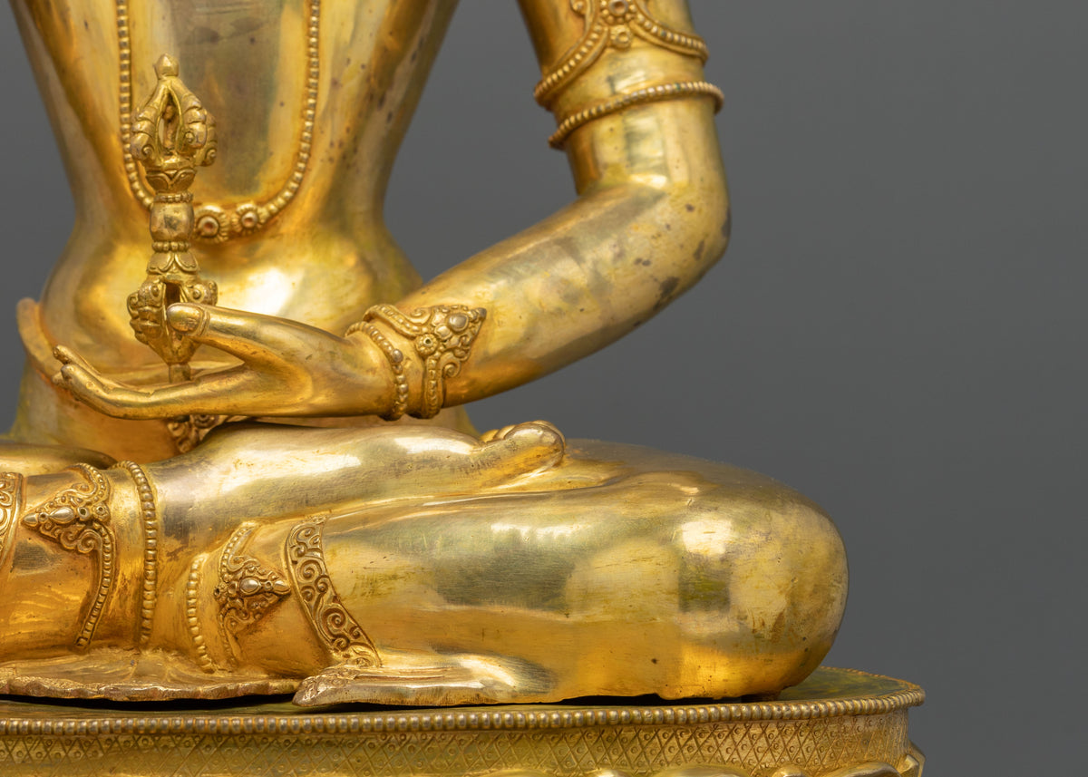 Mitrugpa Golden Figurine | Embodiment of Steadfastness