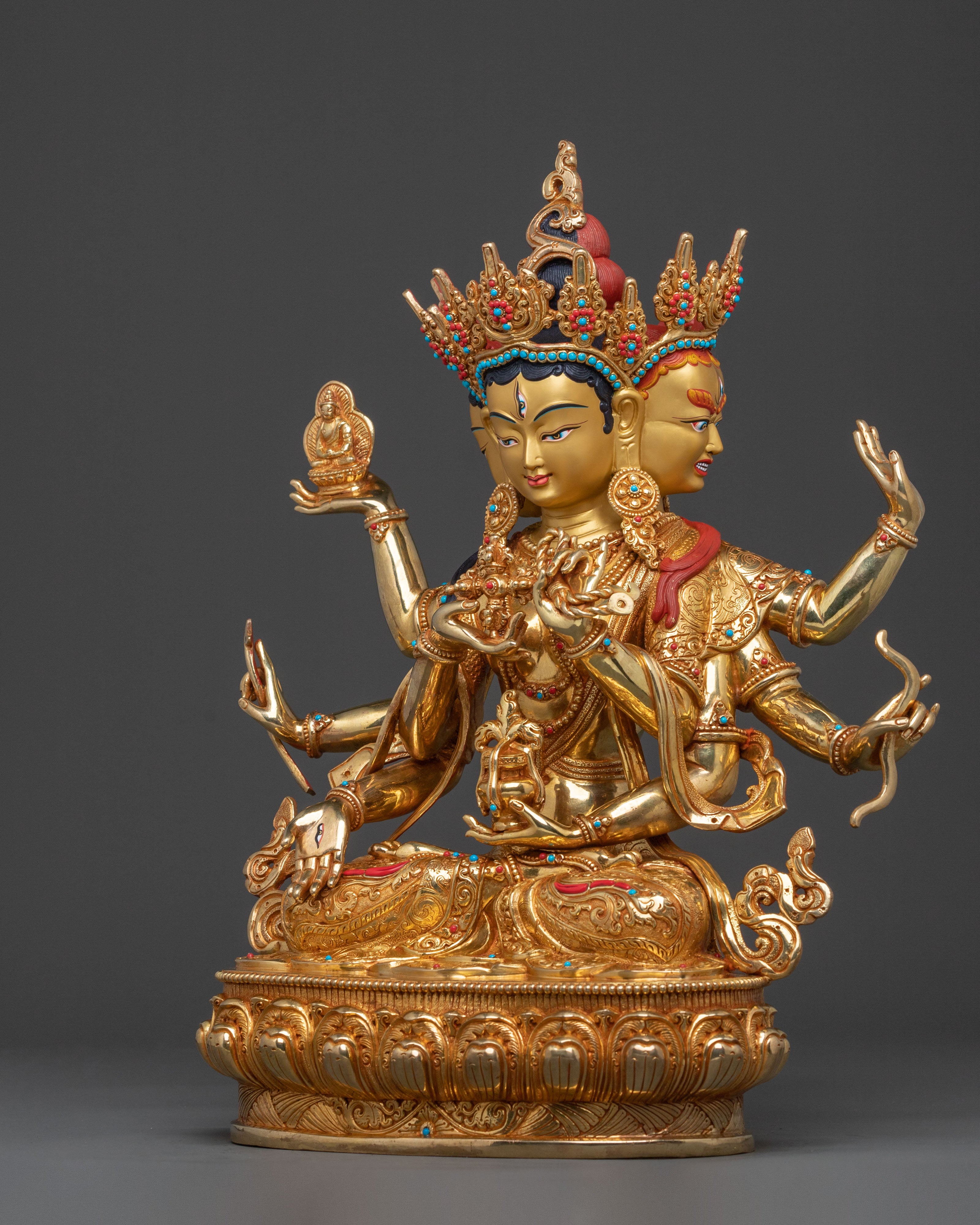 Namgyalma Bodhisattva: Figurine with Antique Finish