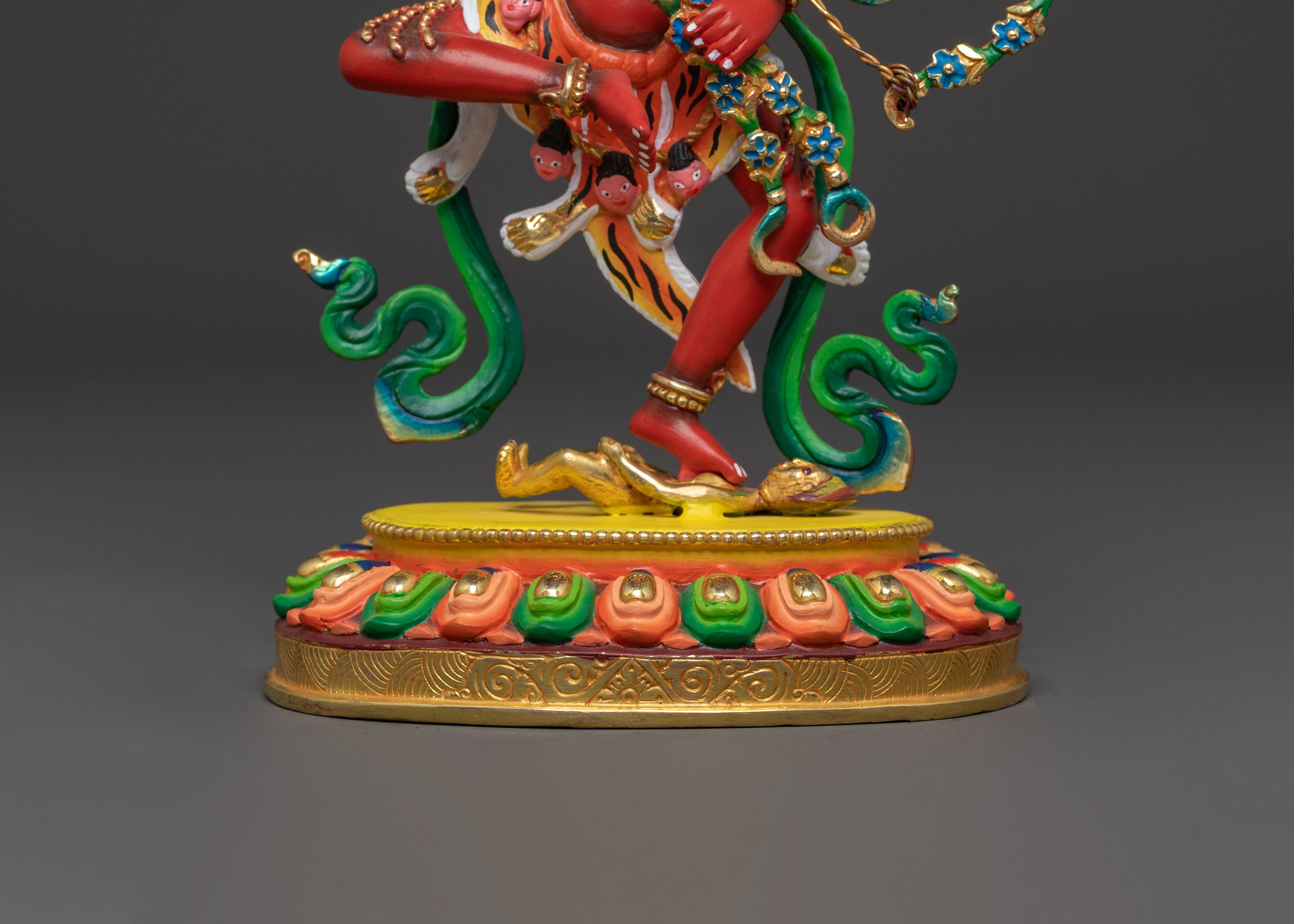 Wrathful Kurukulla Buddhist Statue | Spiritual Icon