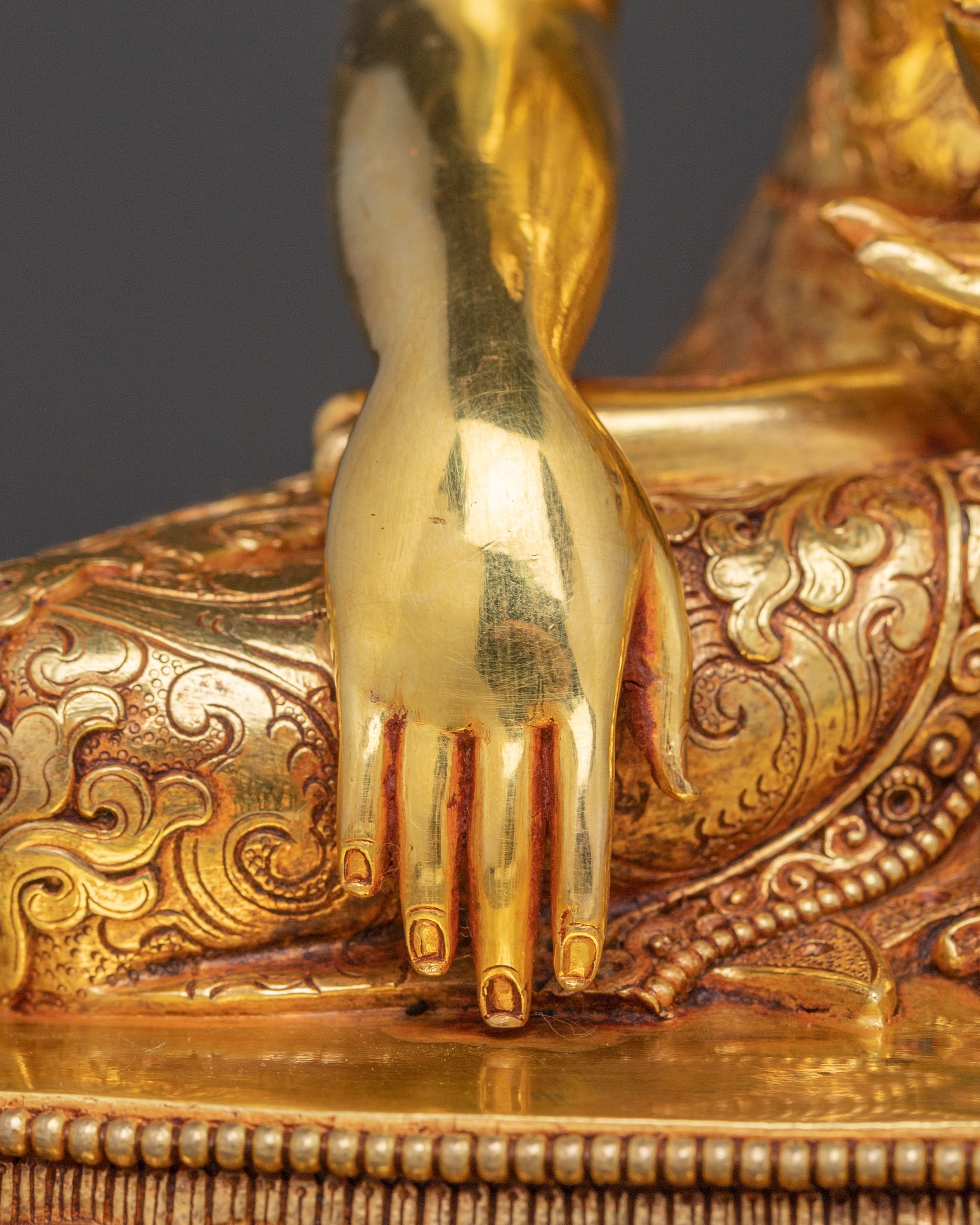 Shakyamuni Buddha Statue for Serenity Meditating - Exquisite 24K Gold Gilded