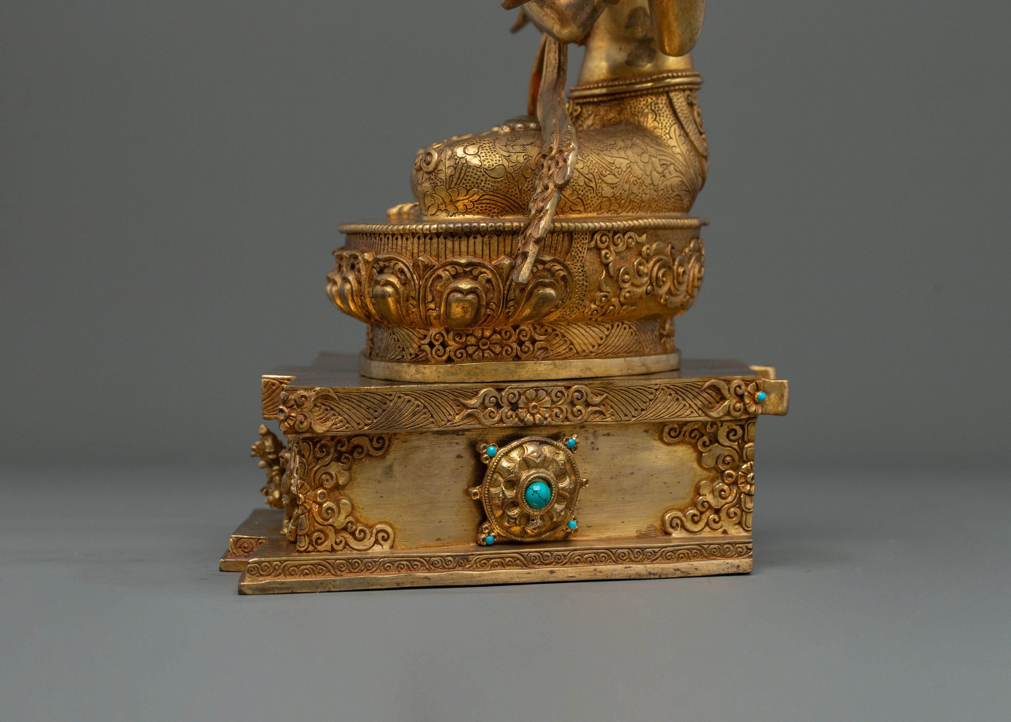 Chenrezig Fire Gold Gilded Statue | Buddhist Figurine