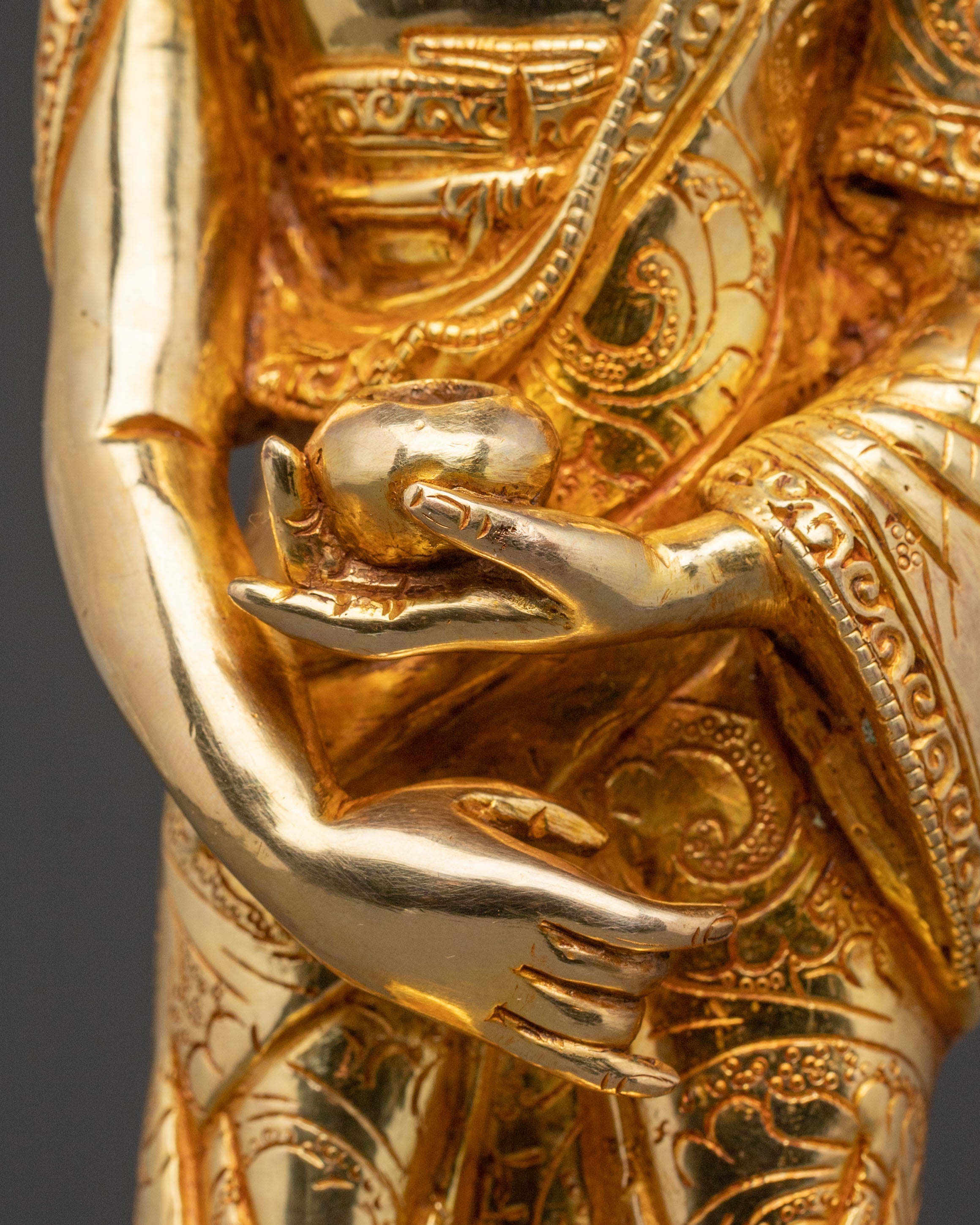 Shakyamuni Buddha Statue with Disciples - Enlightened One