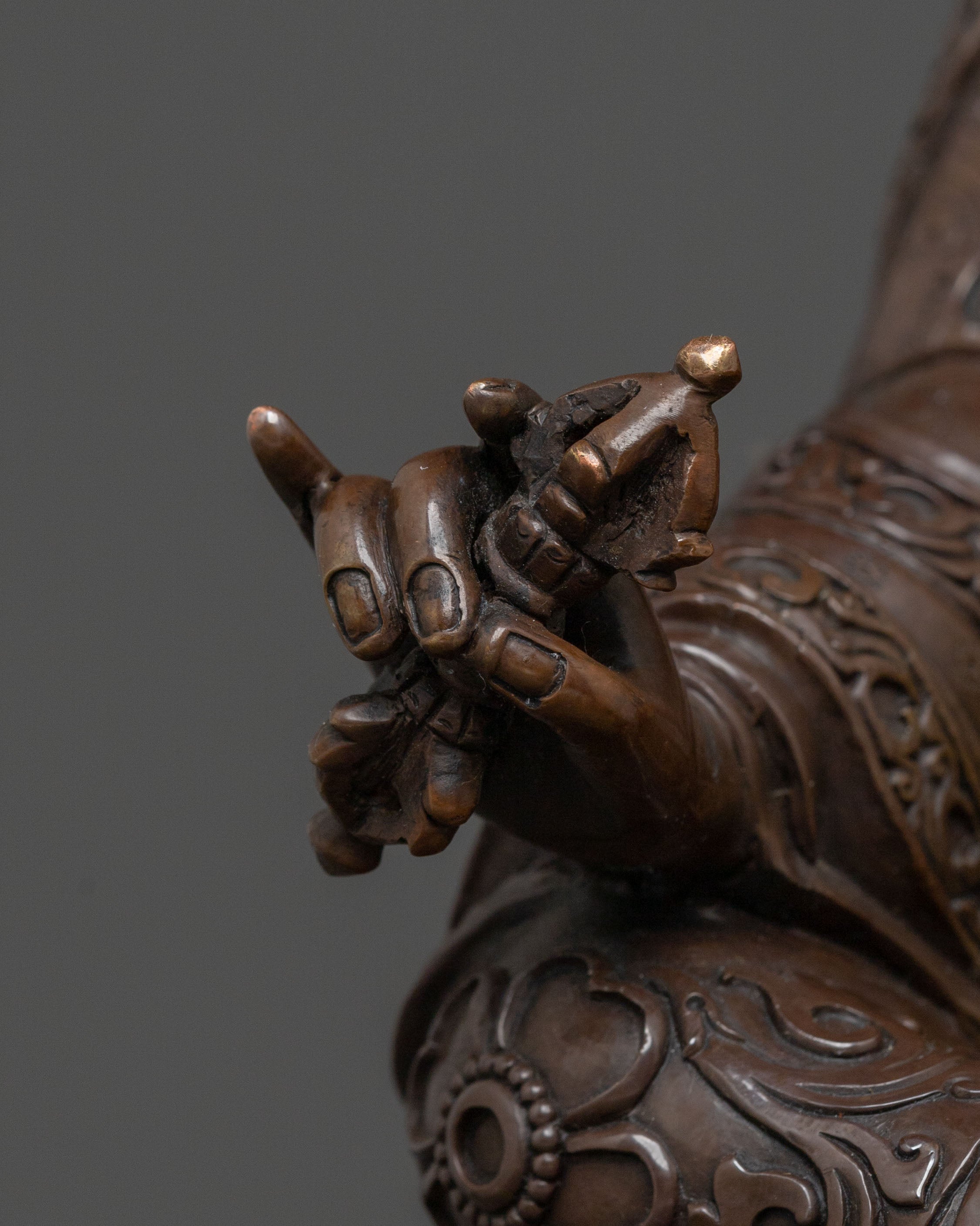 Guru Rinpoche Statue | Symbol of Wisdom