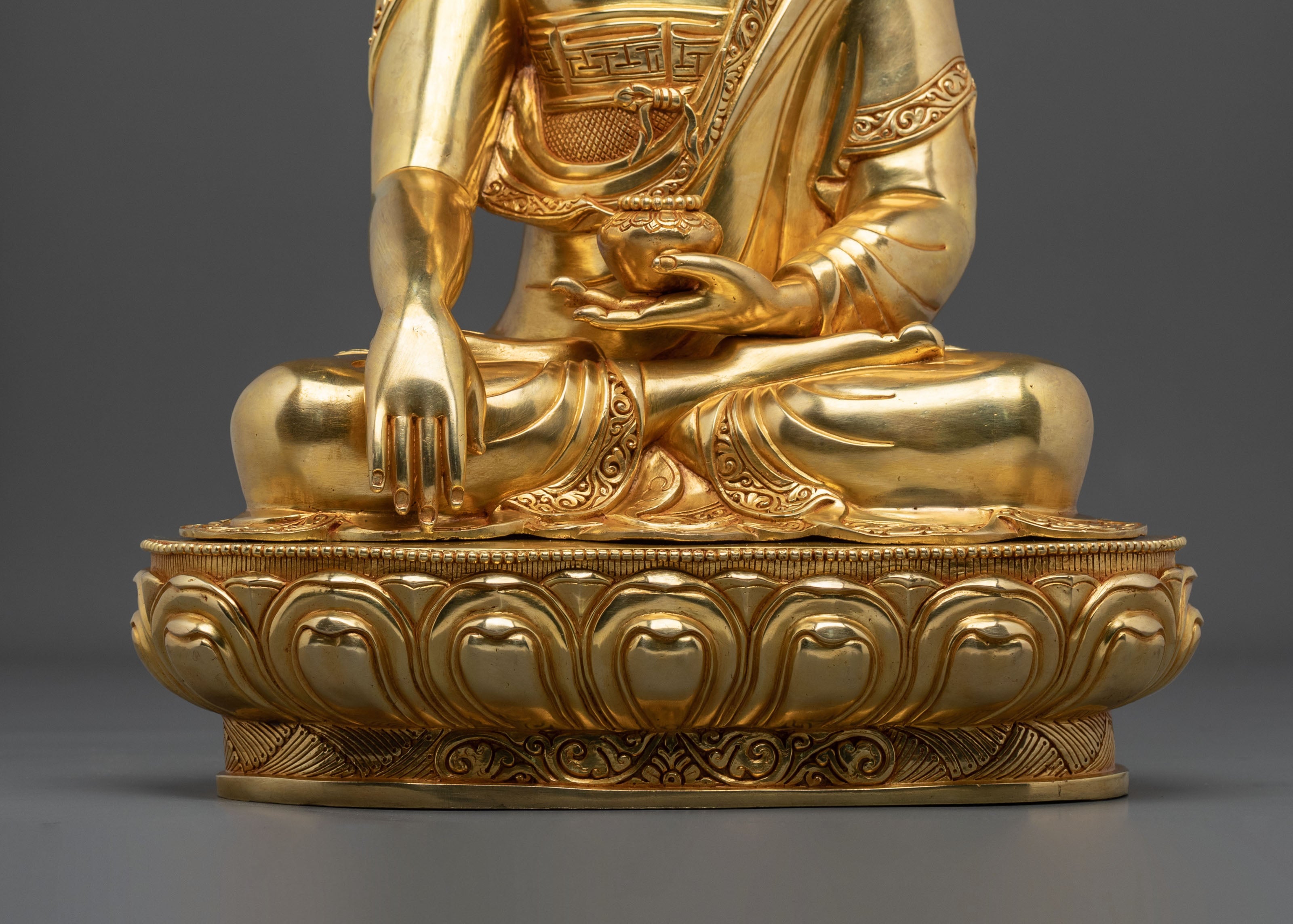 Shakyamuni Buddha Sacred Dharma Altar Figurine - 24K Gilded Copper