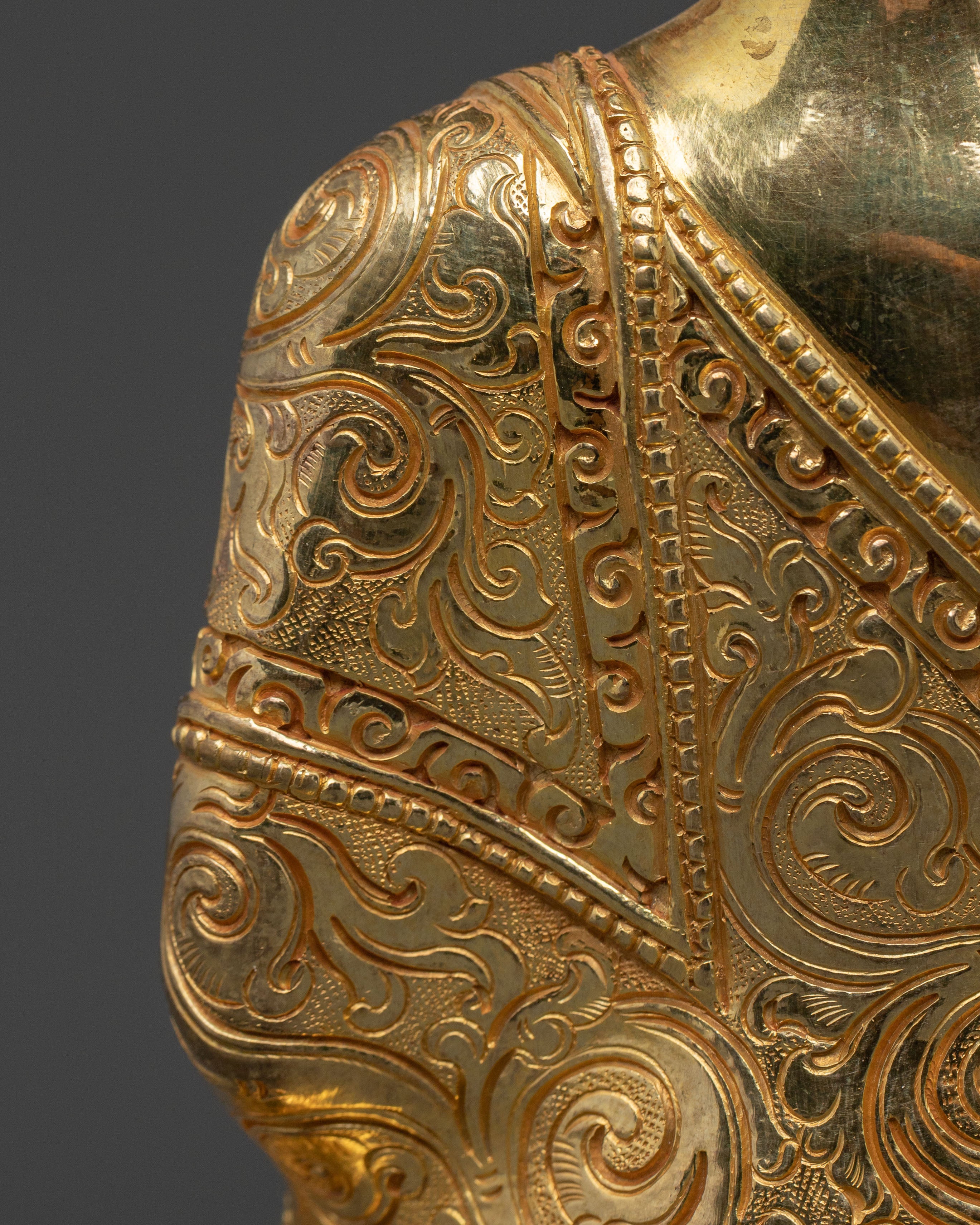 Peaceful Buddha Shakyamuni Statue, Gold Gilded