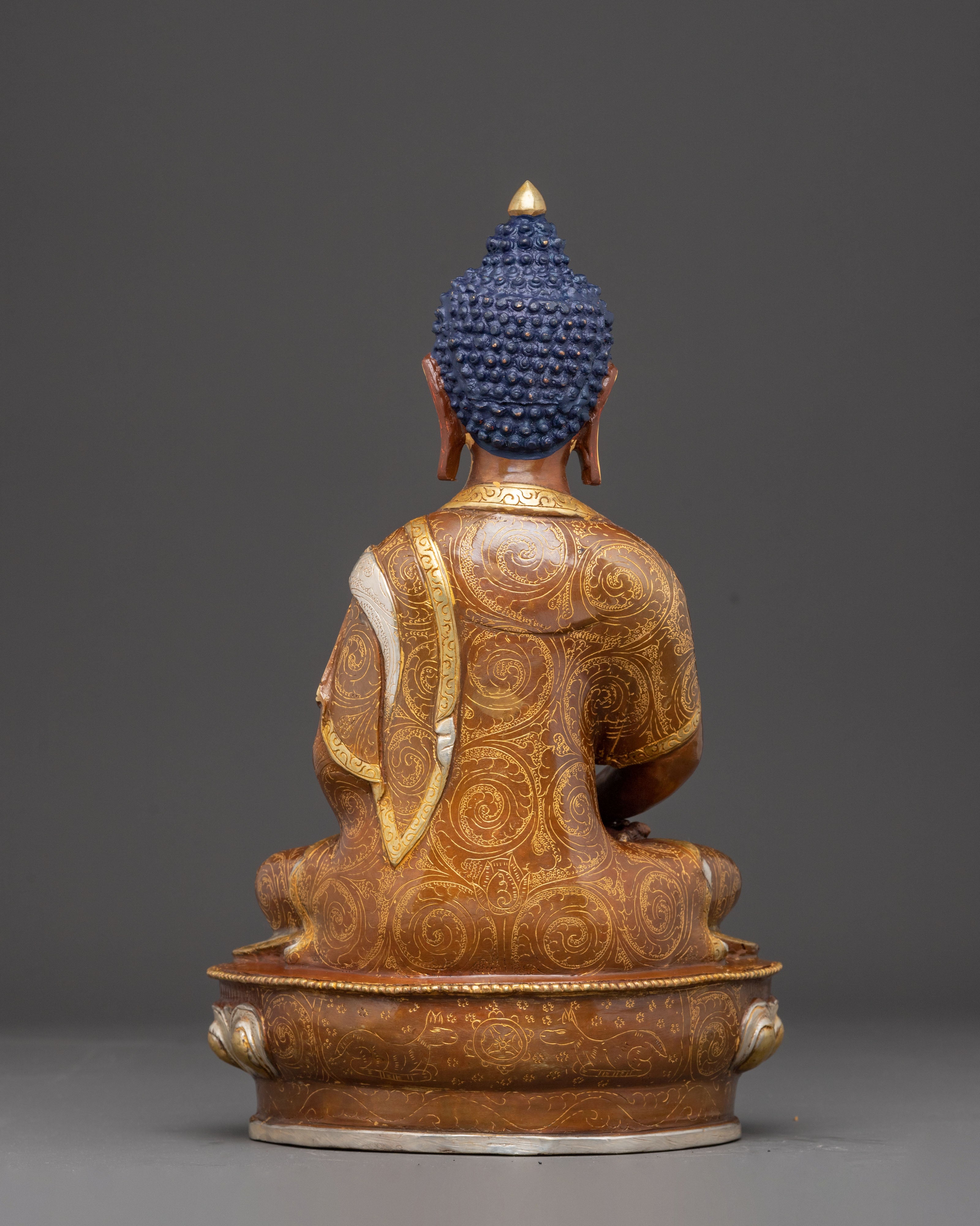 Serene Statue of Buddha Amitabha | Ruler of the Pure Land