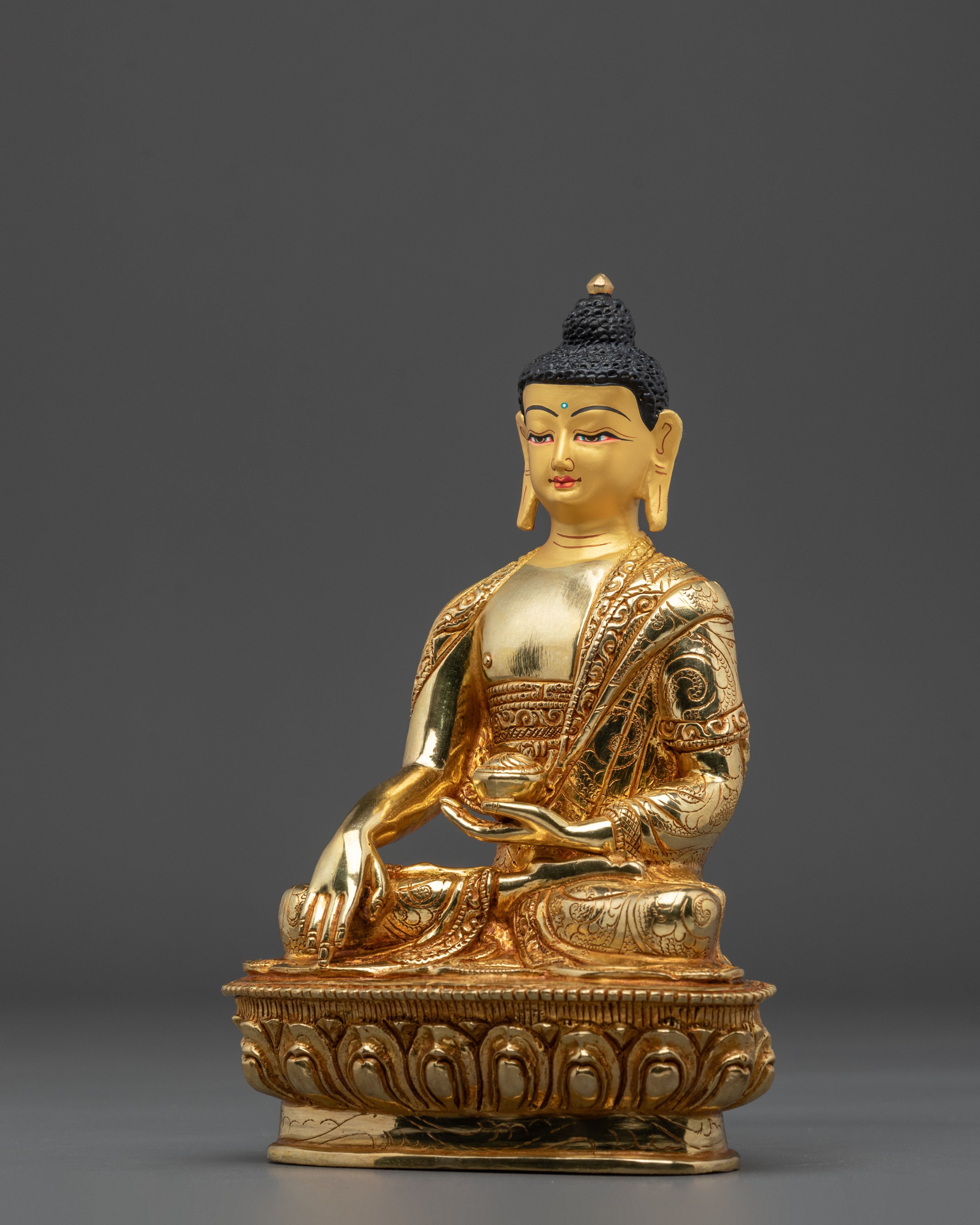 Shakyamuni Buddha Buddhist Sage Sculpture | 24K Gold Gilded